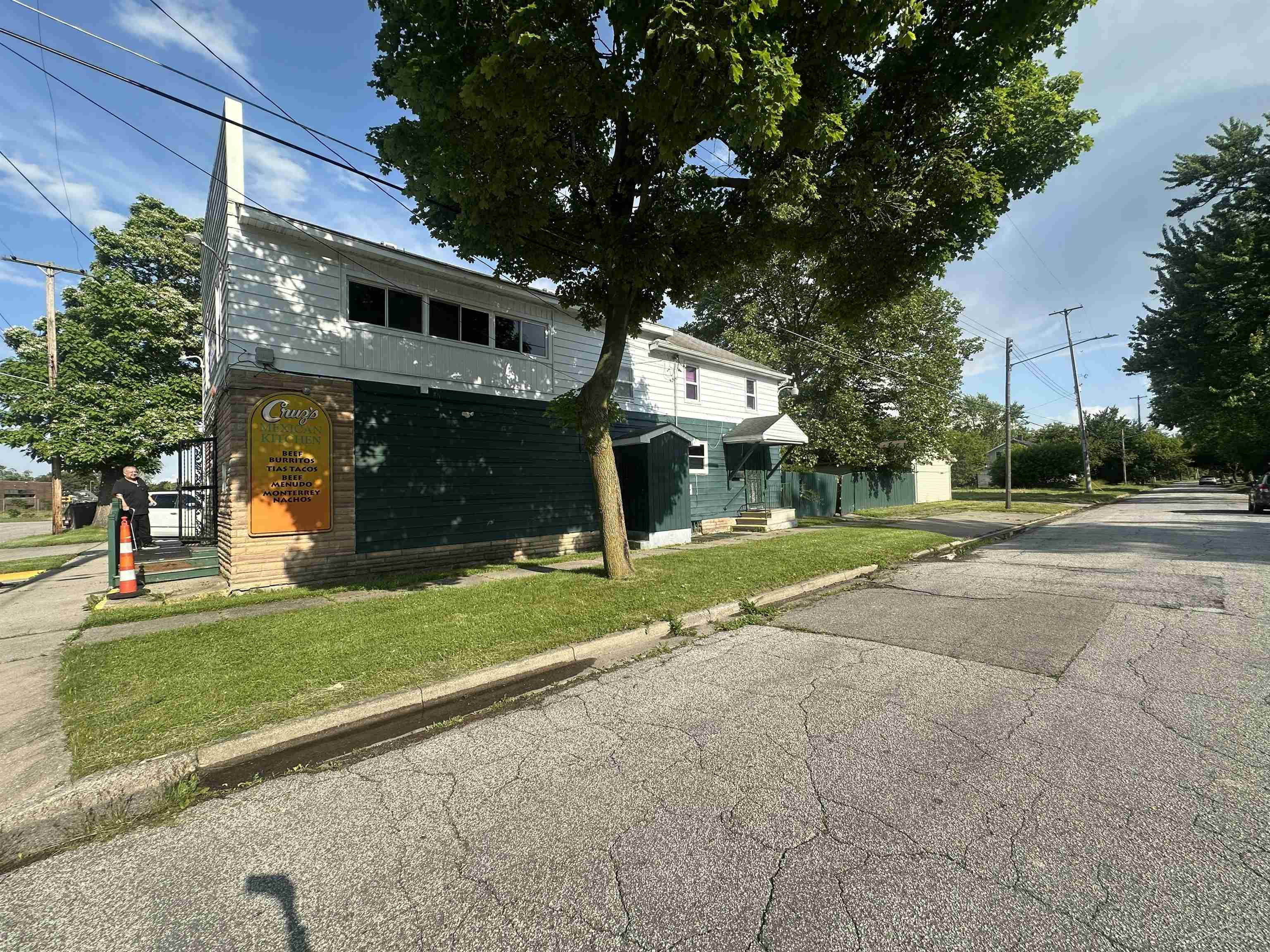 main property photo 7