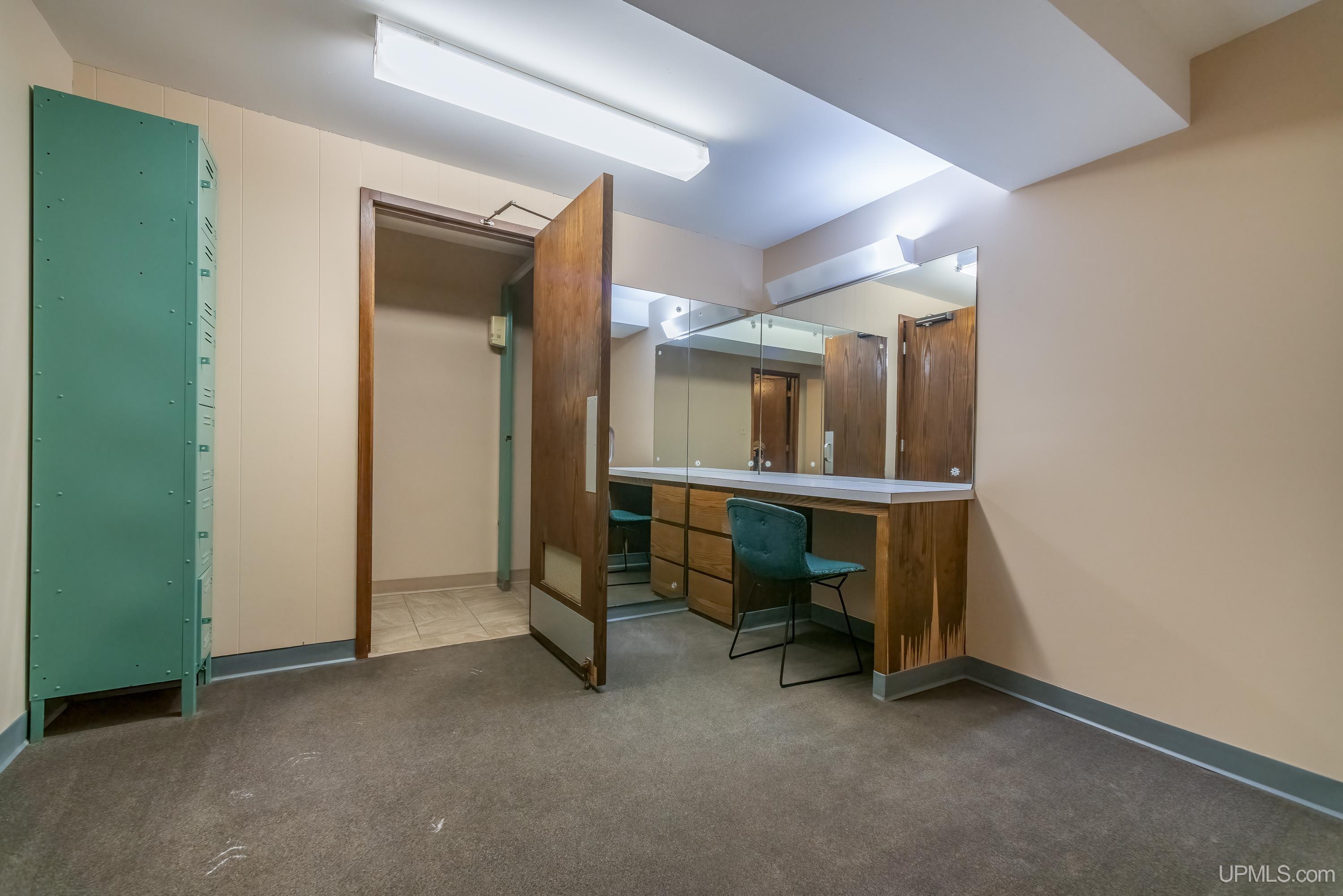 main property photo 54