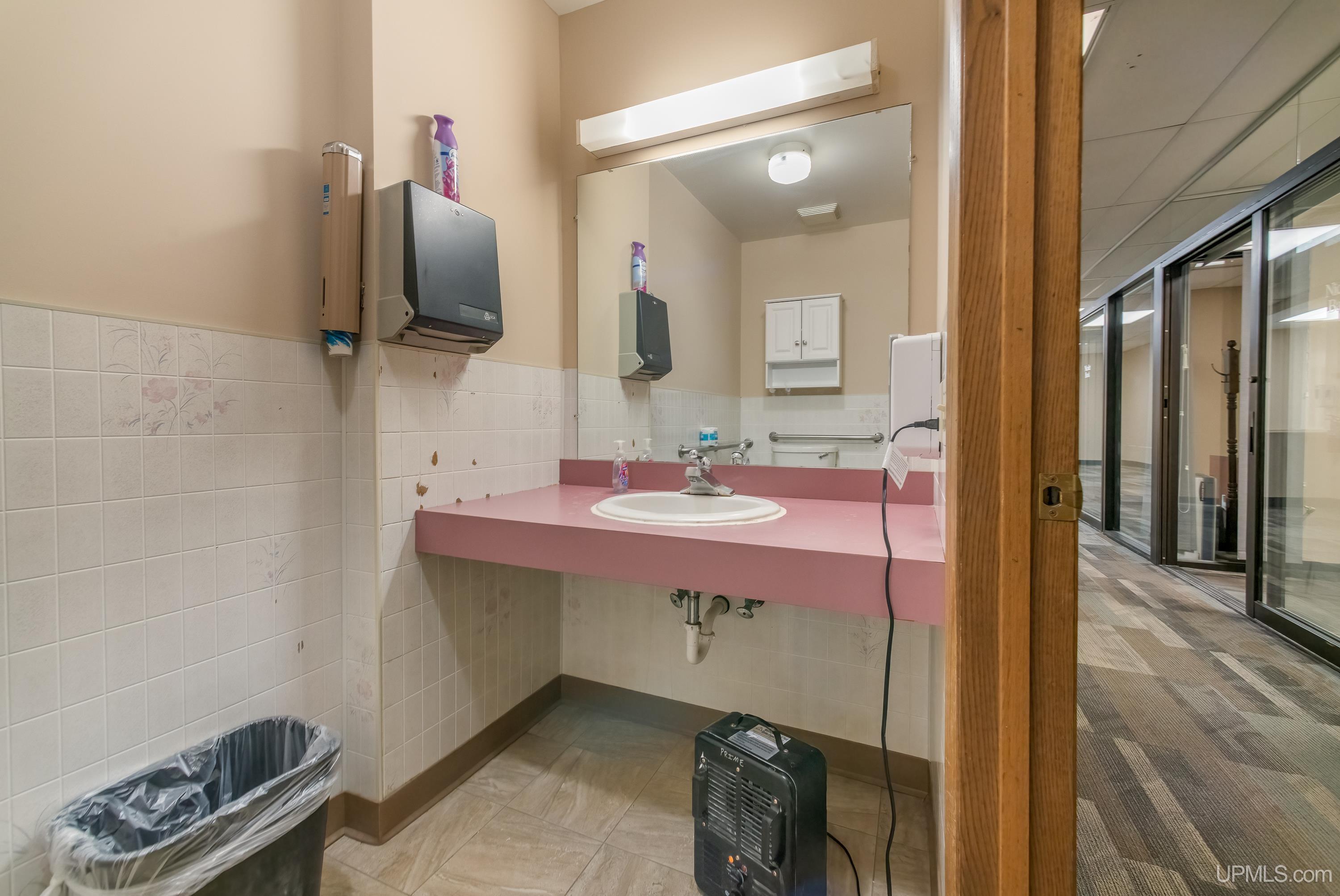 main property photo 65