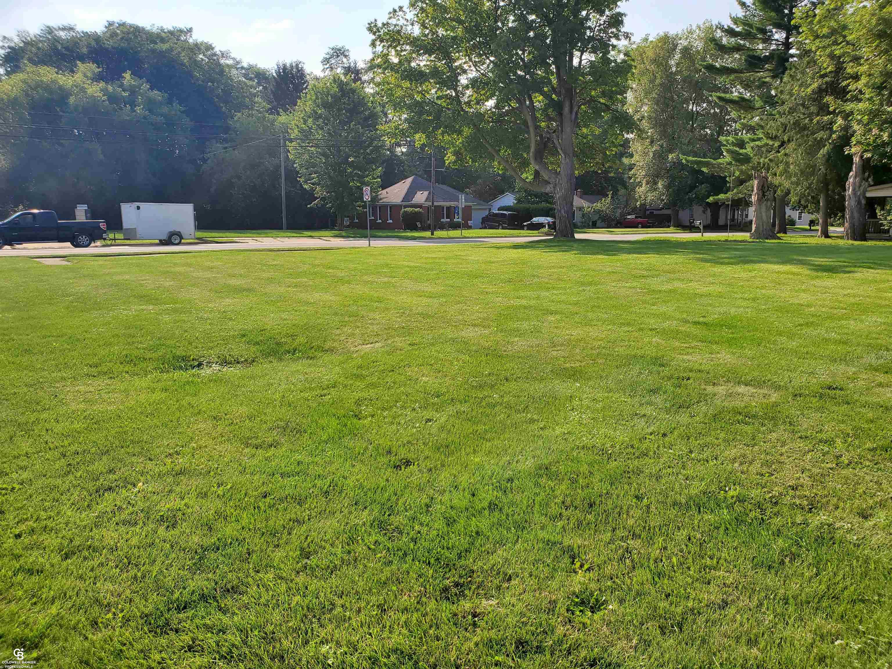 main property photo 3
