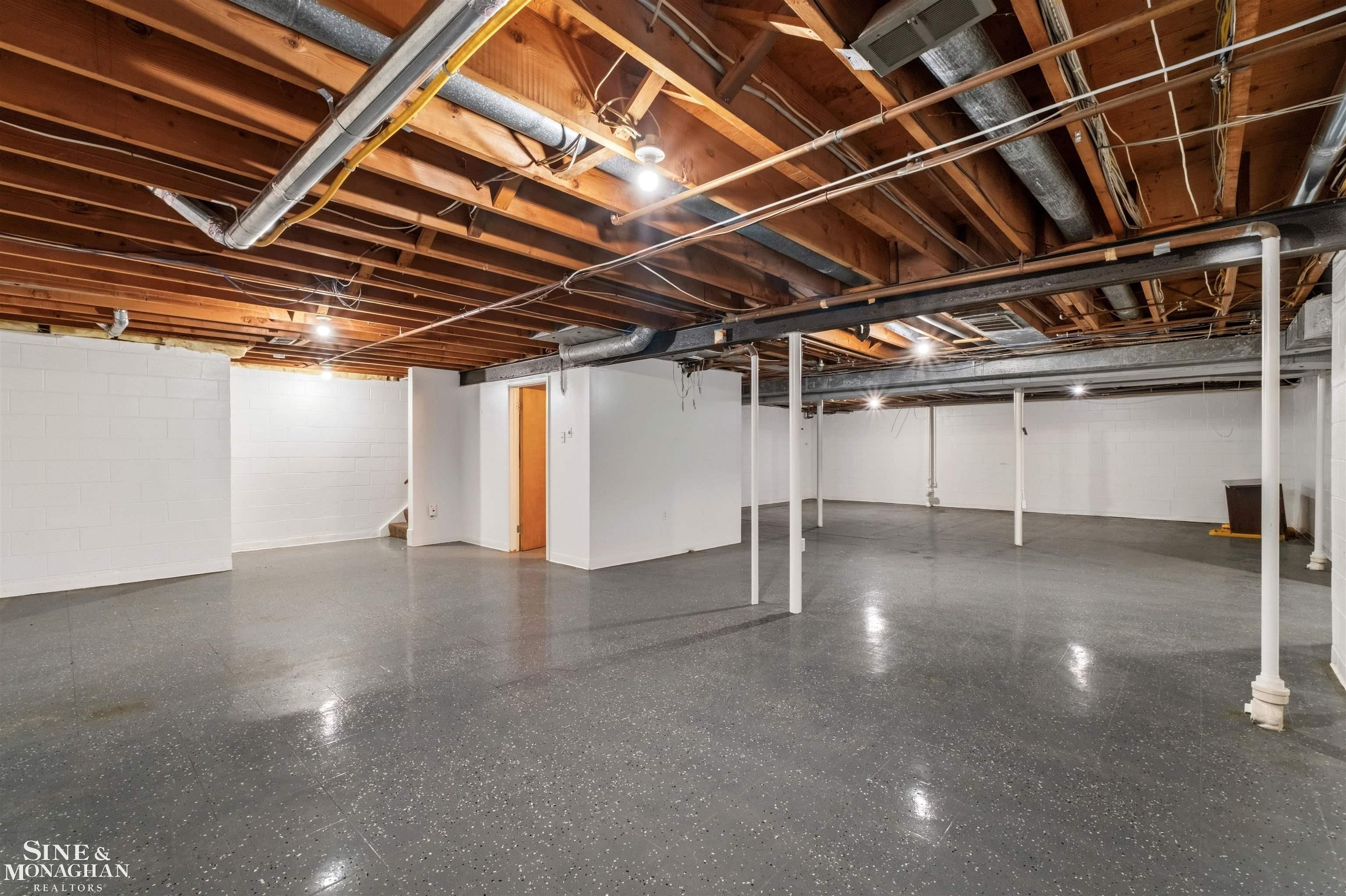main property photo 64