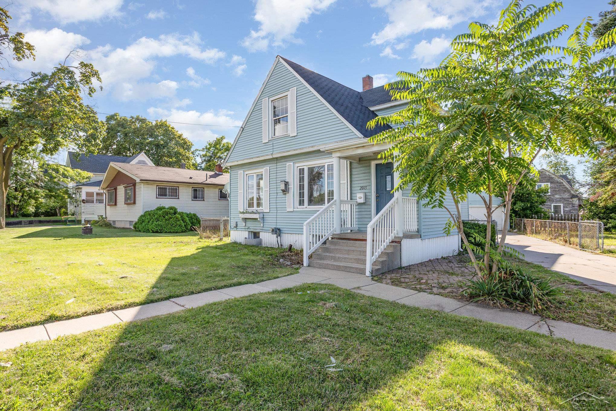 main property photo 1
