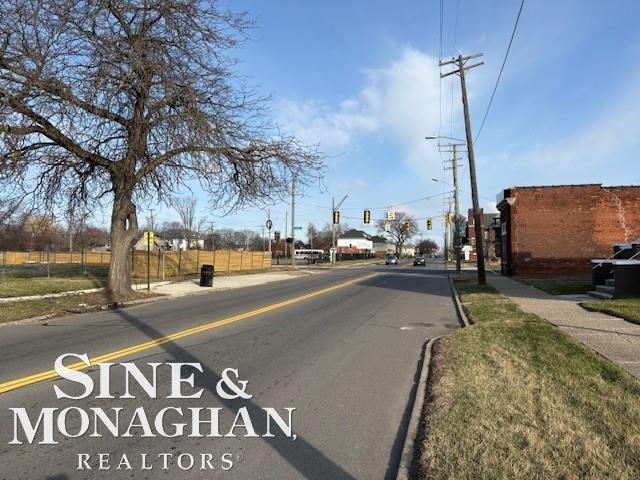 main property photo 8