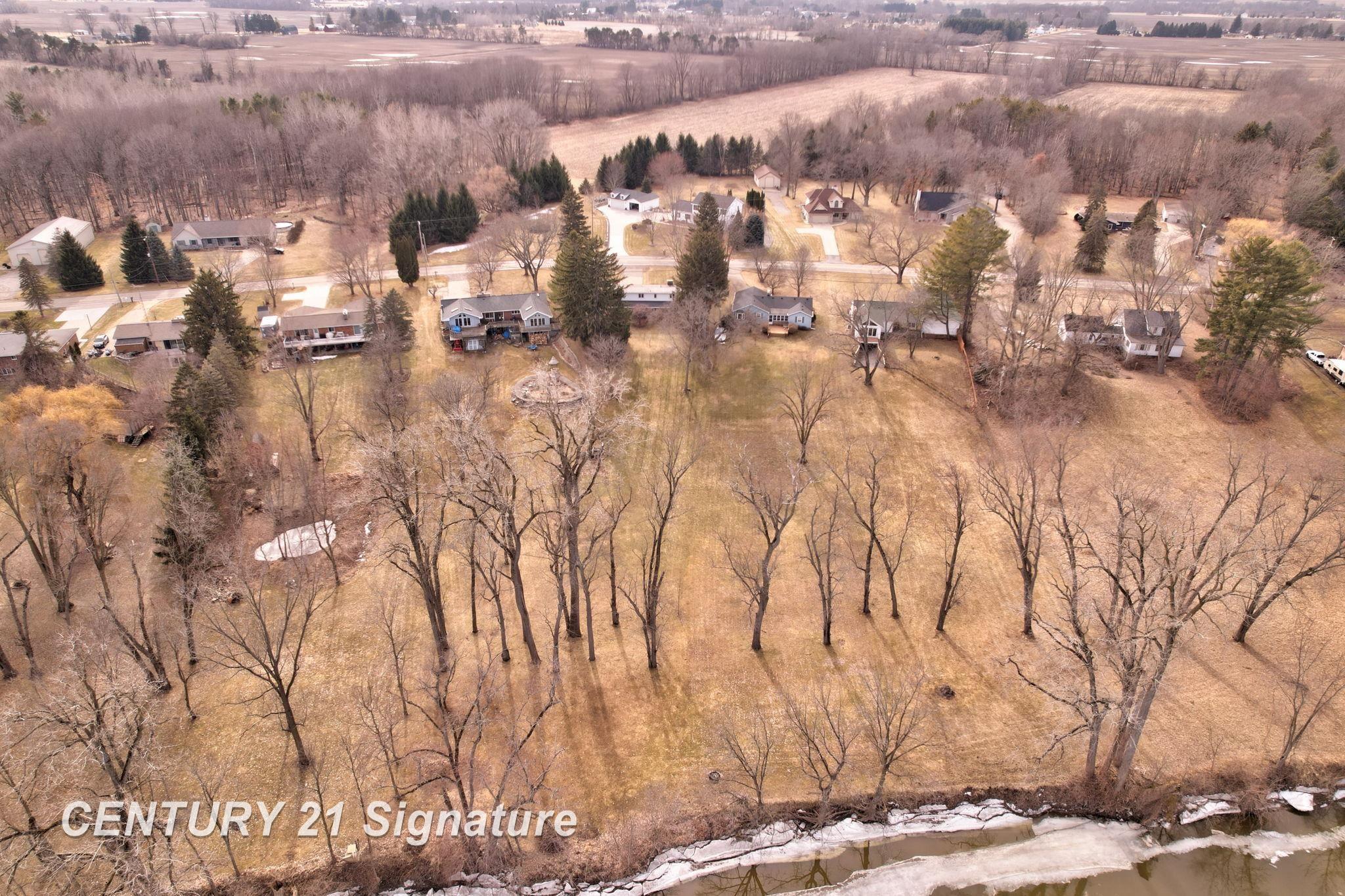main property photo 42