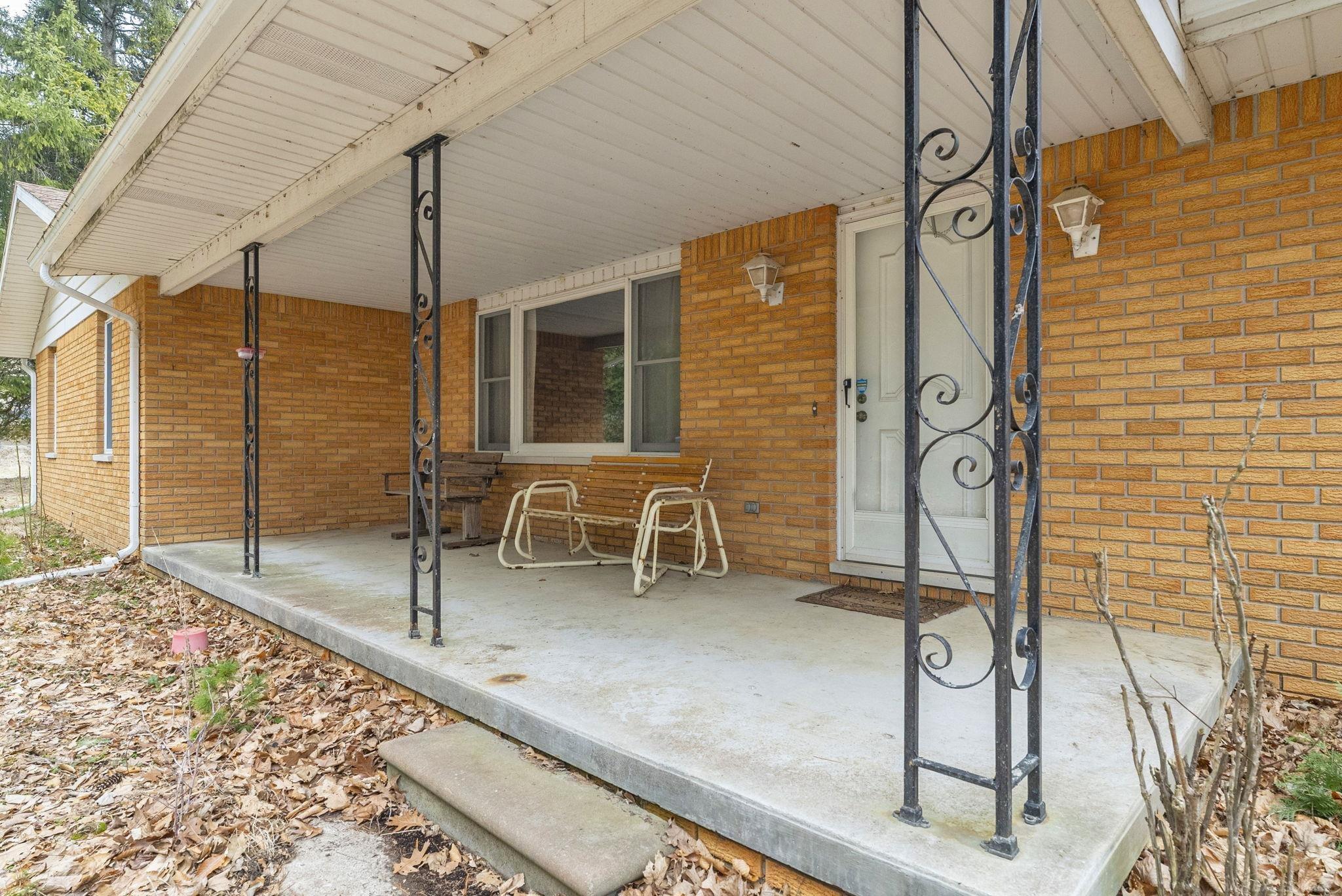 main property photo 37