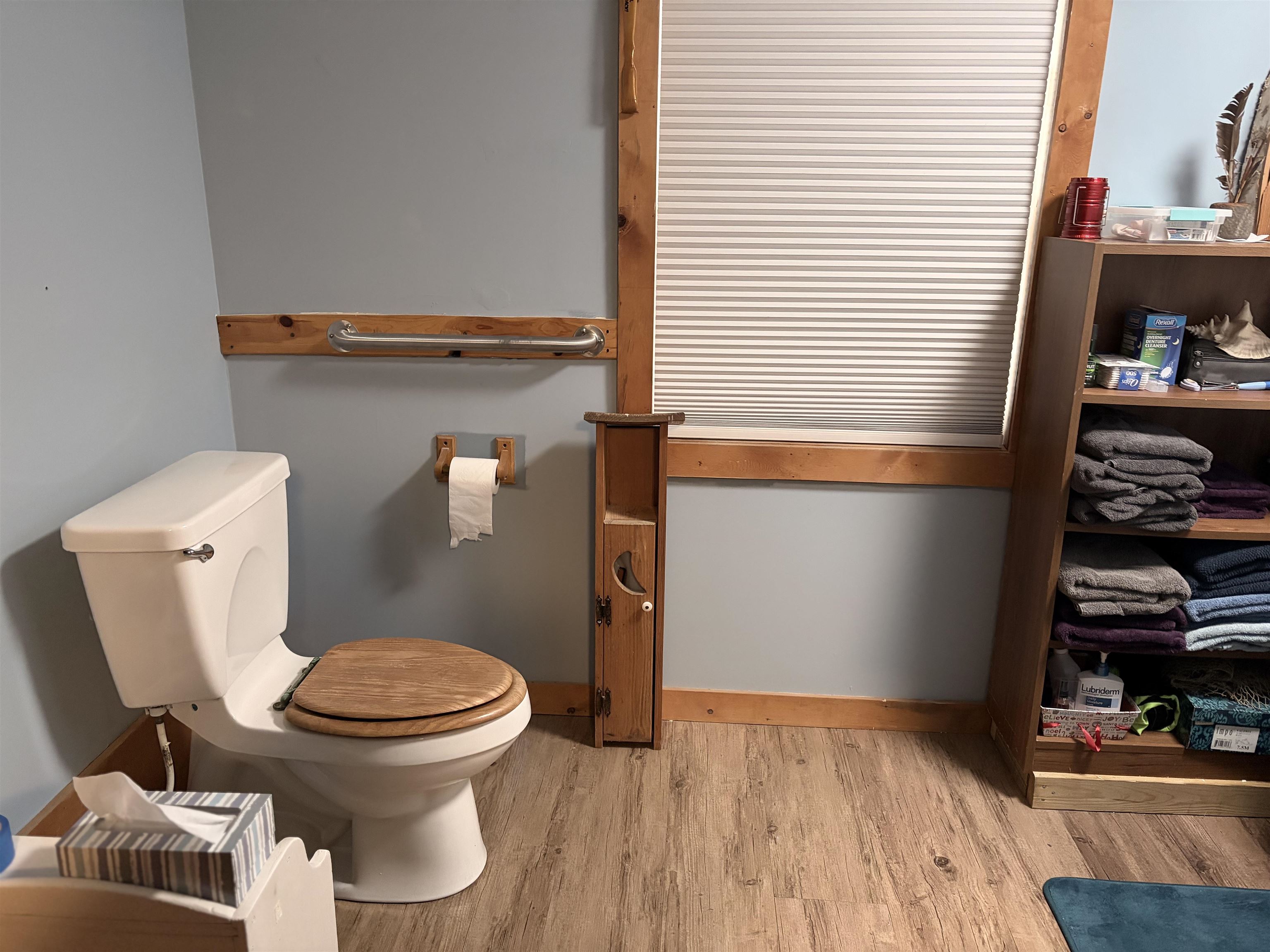 main property photo 13