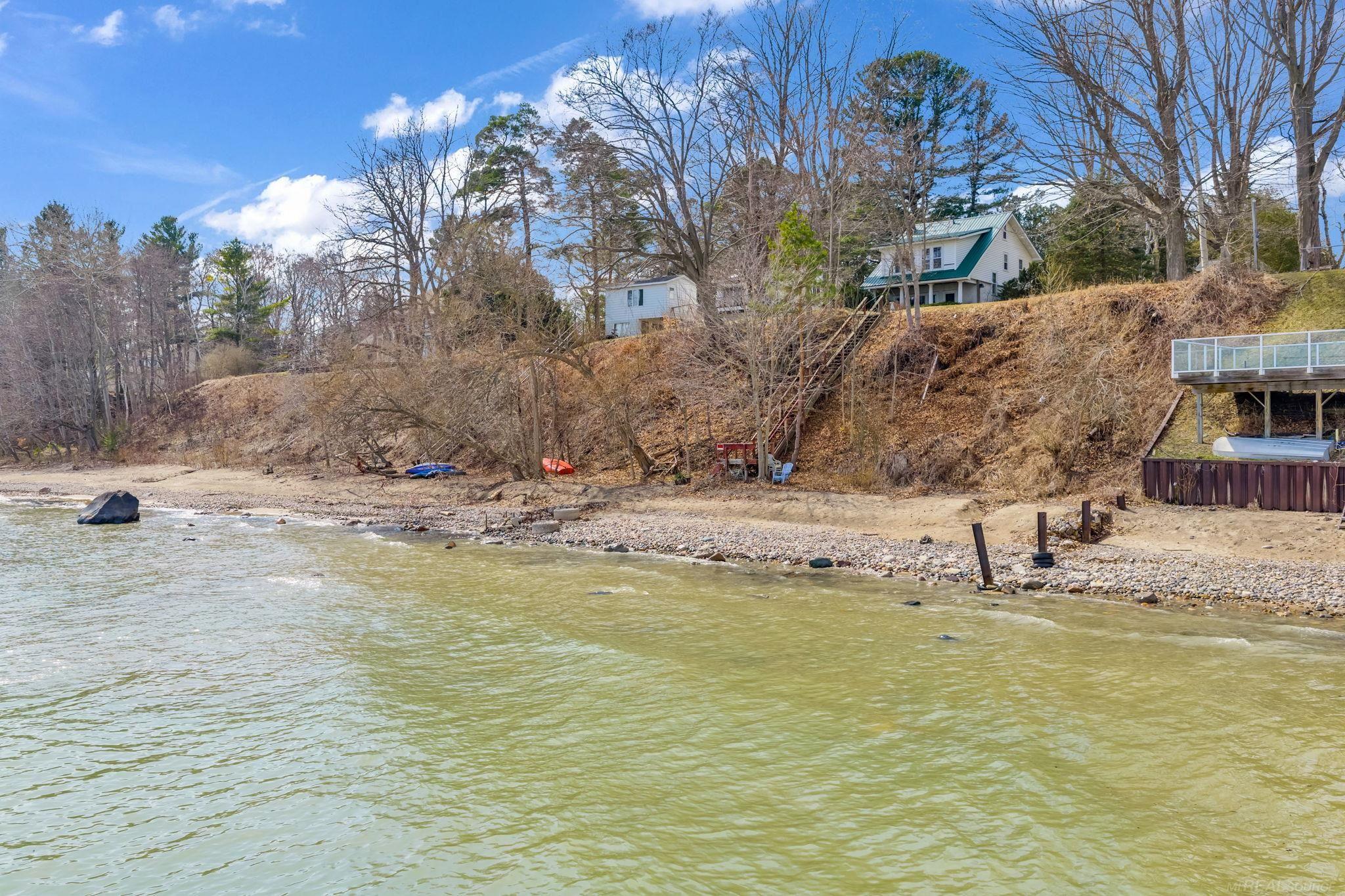main property photo 60