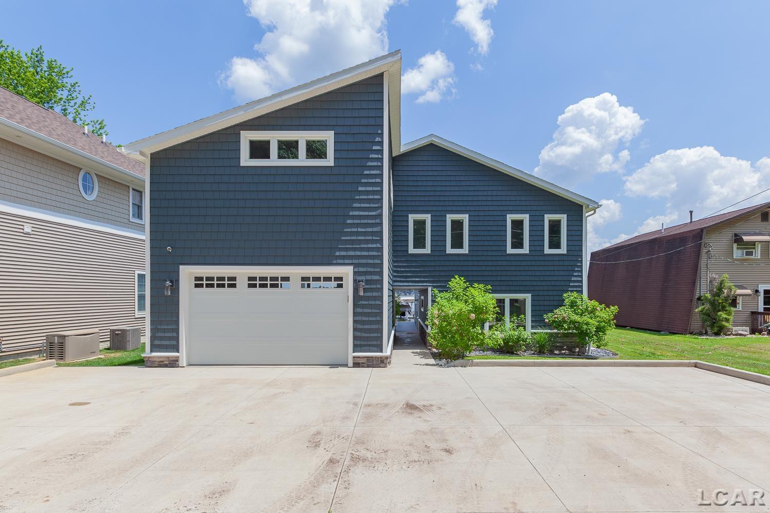 main property photo 54