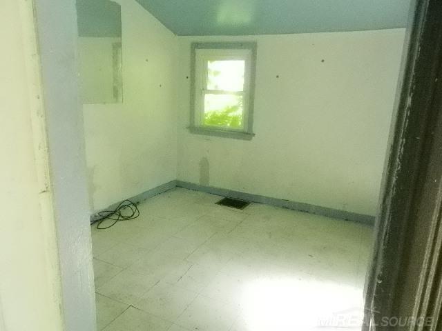 property viewer photo 16