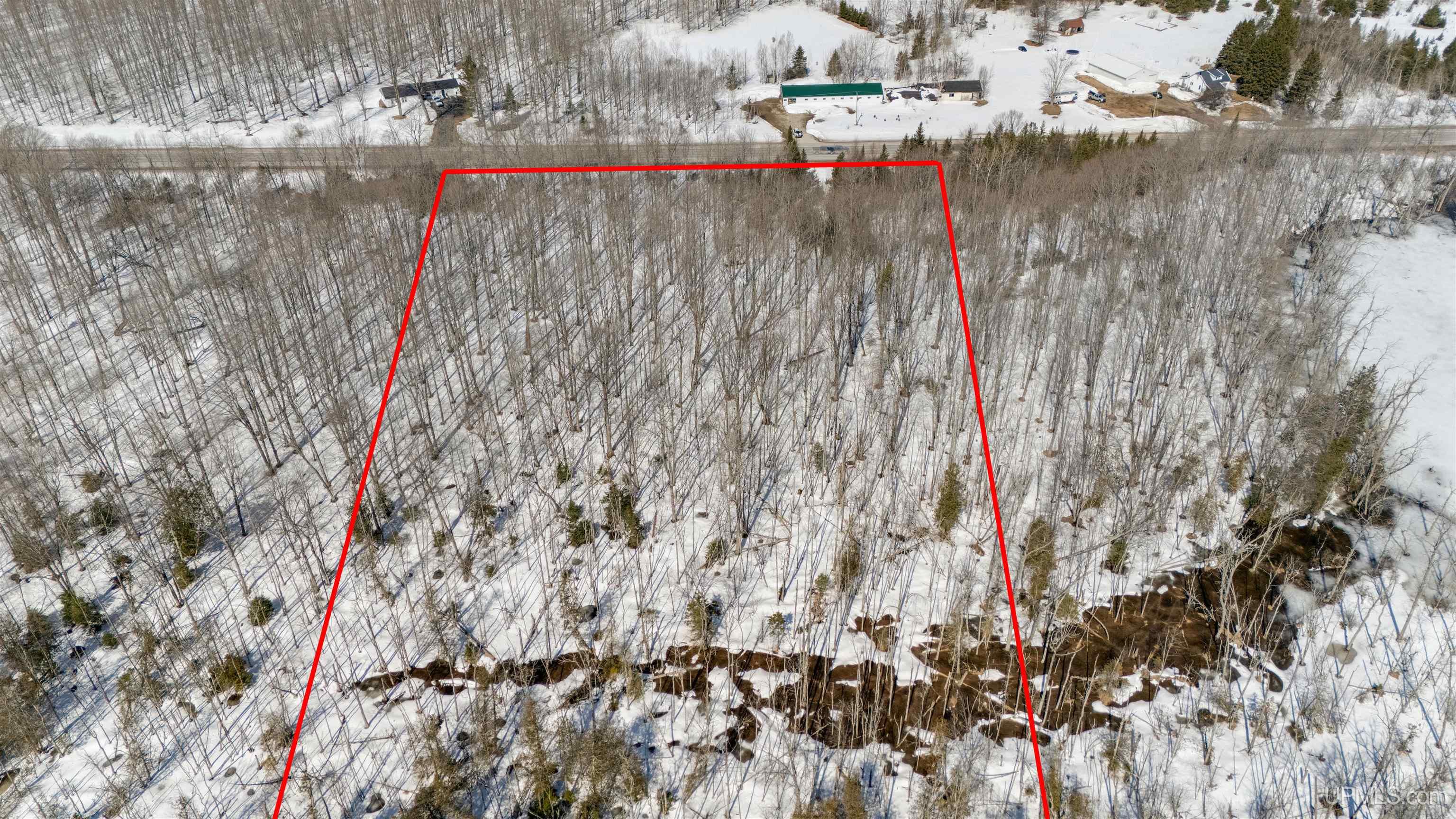 main property photo 5