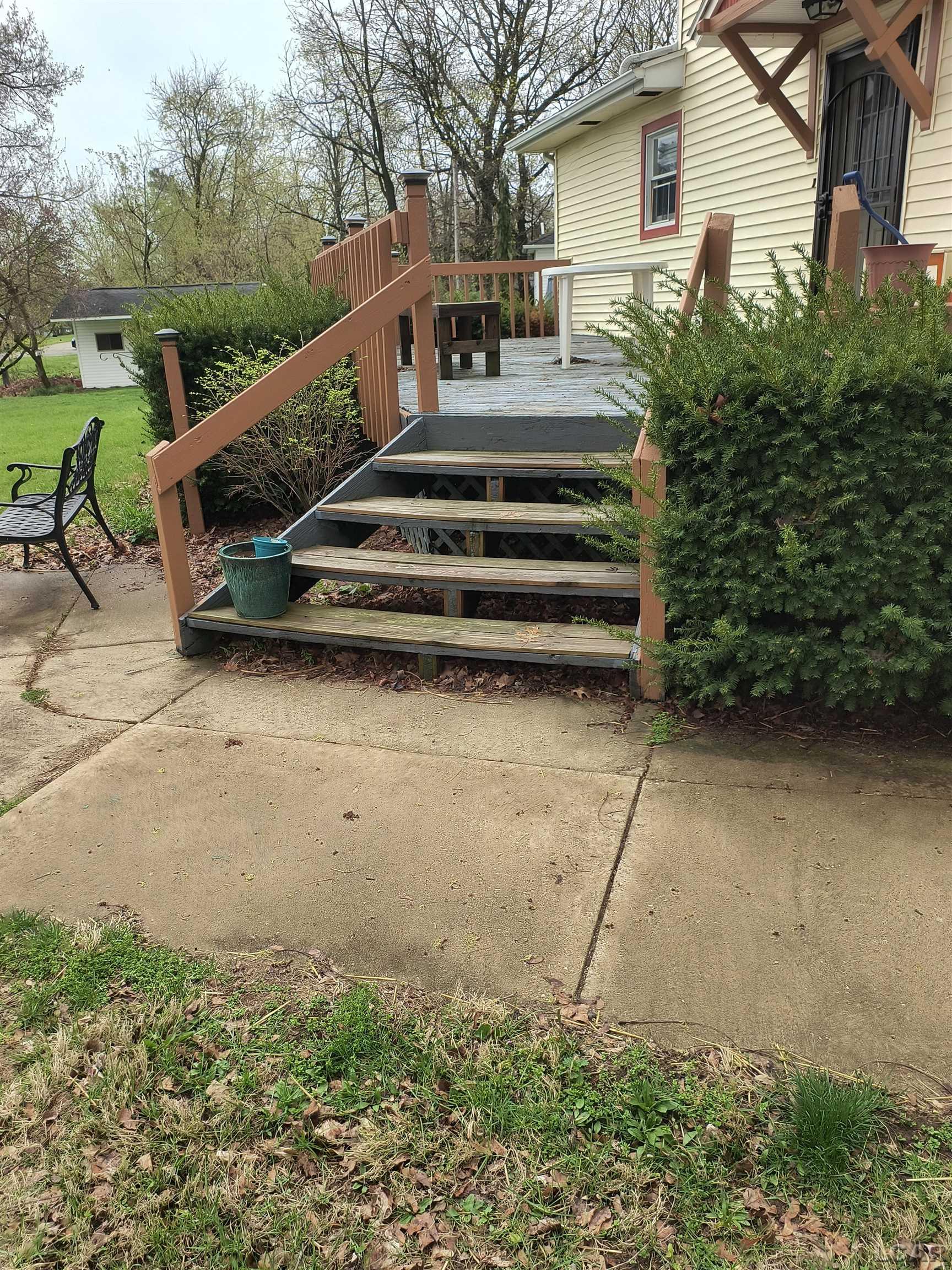 main property photo 33