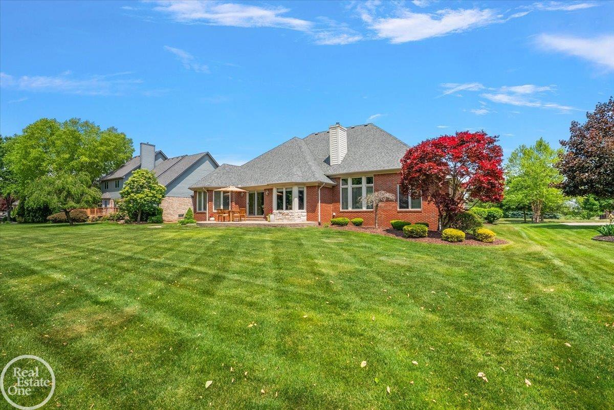 main property photo 6