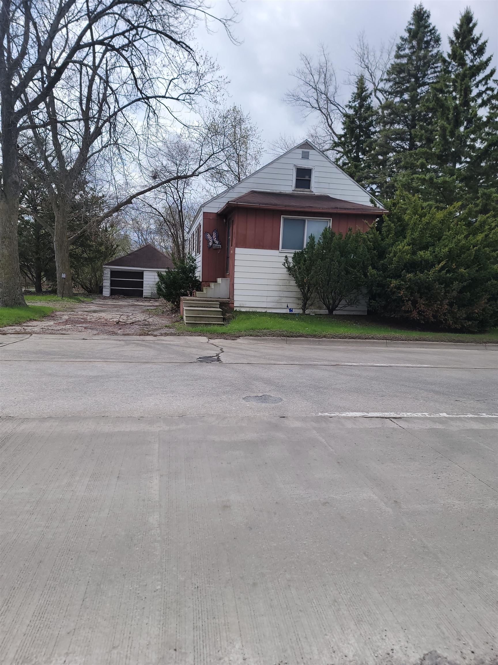 main property photo 14