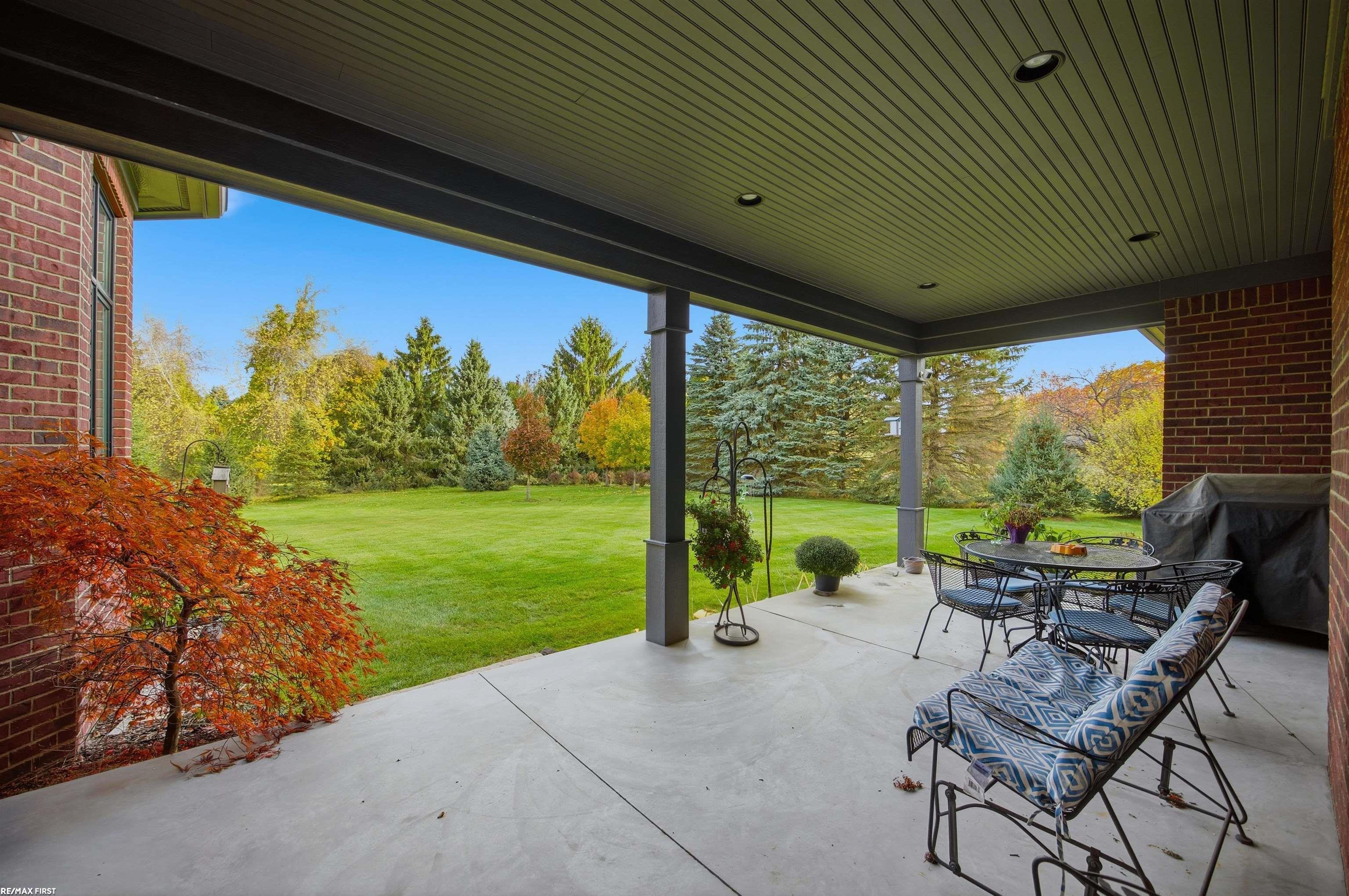 main property photo 67