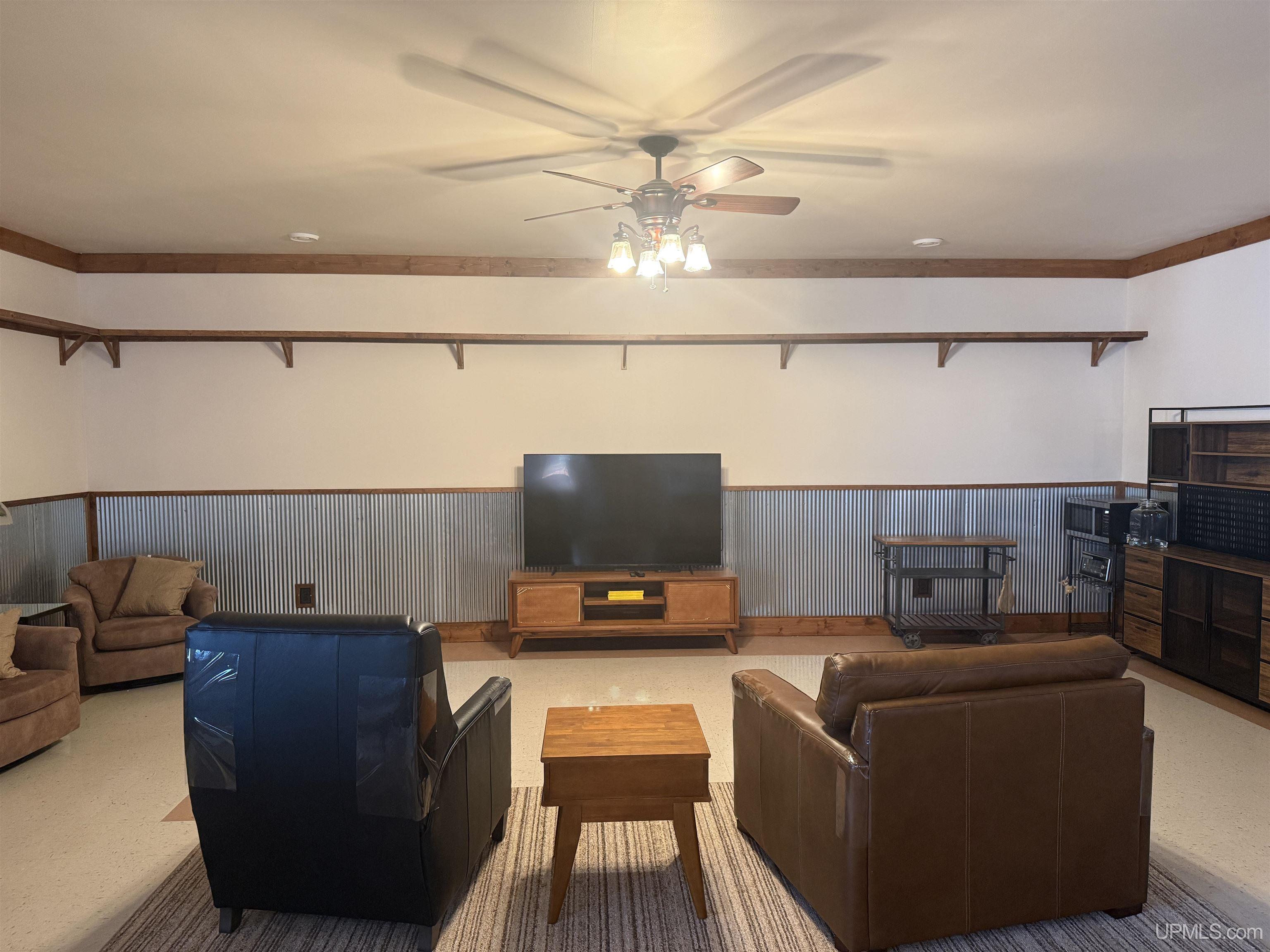 main property photo 64