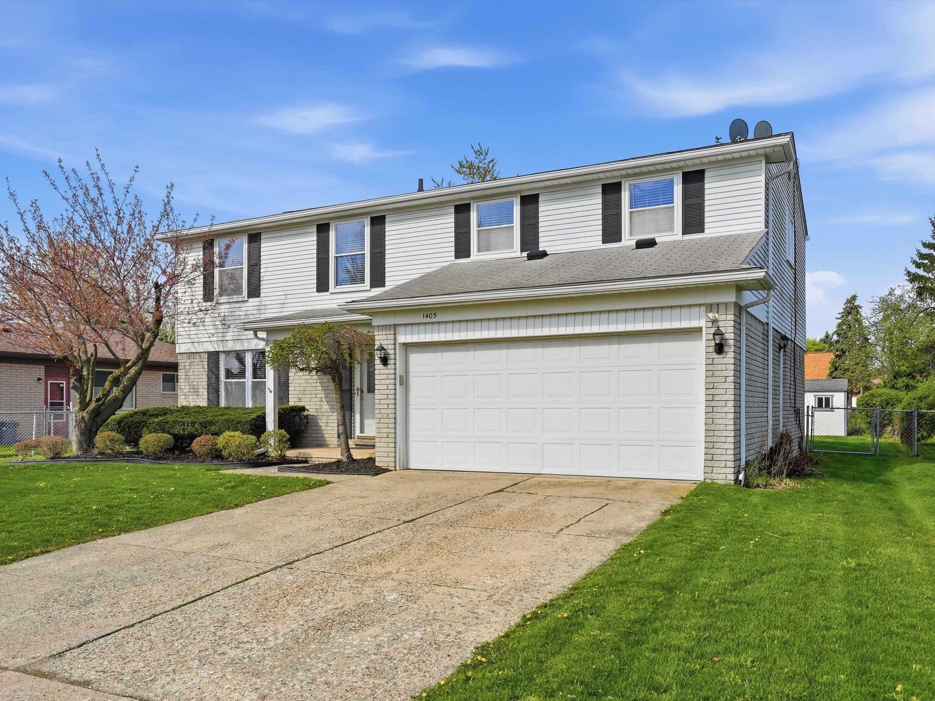 main property photo 49