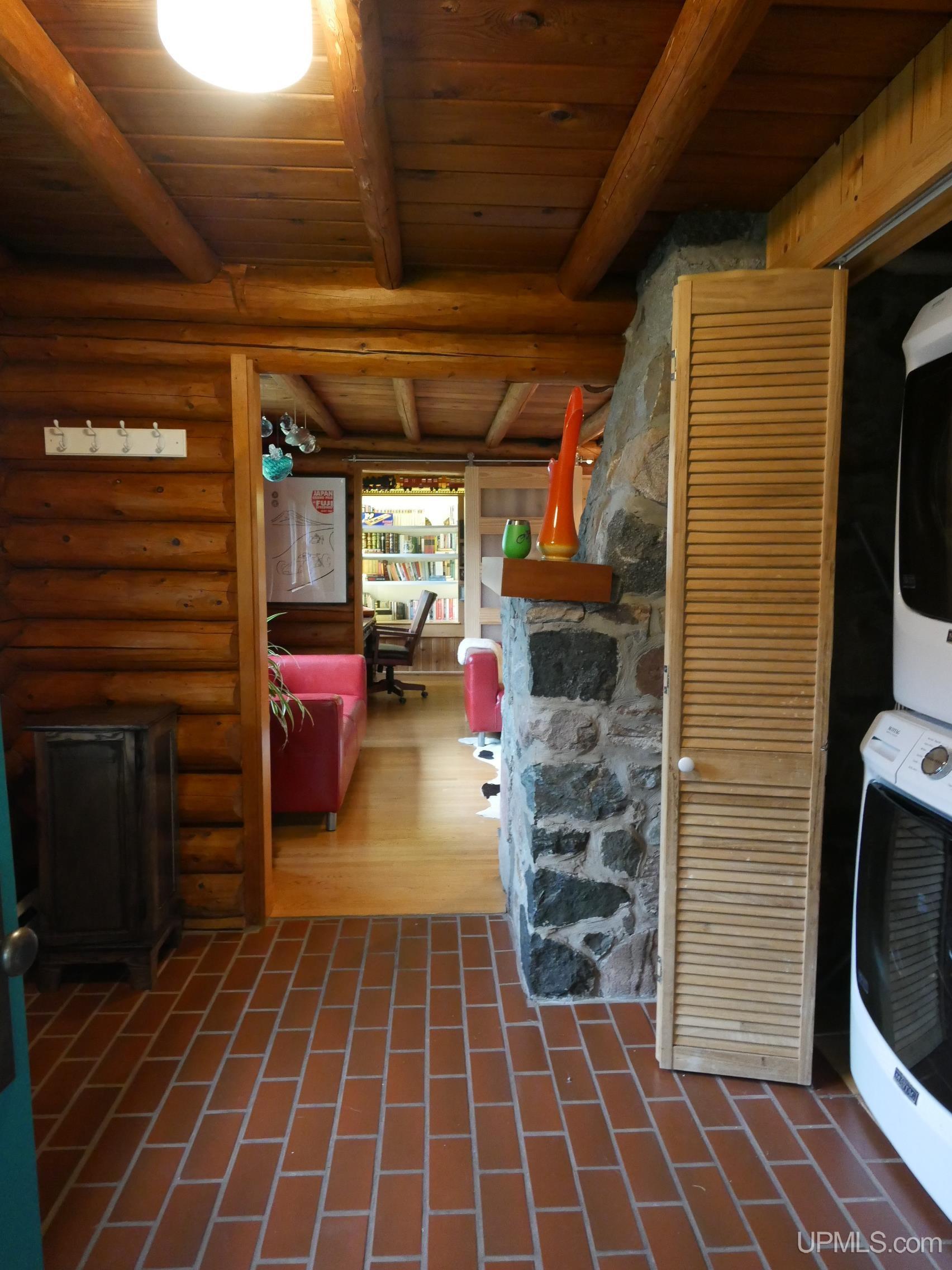 main property photo 67