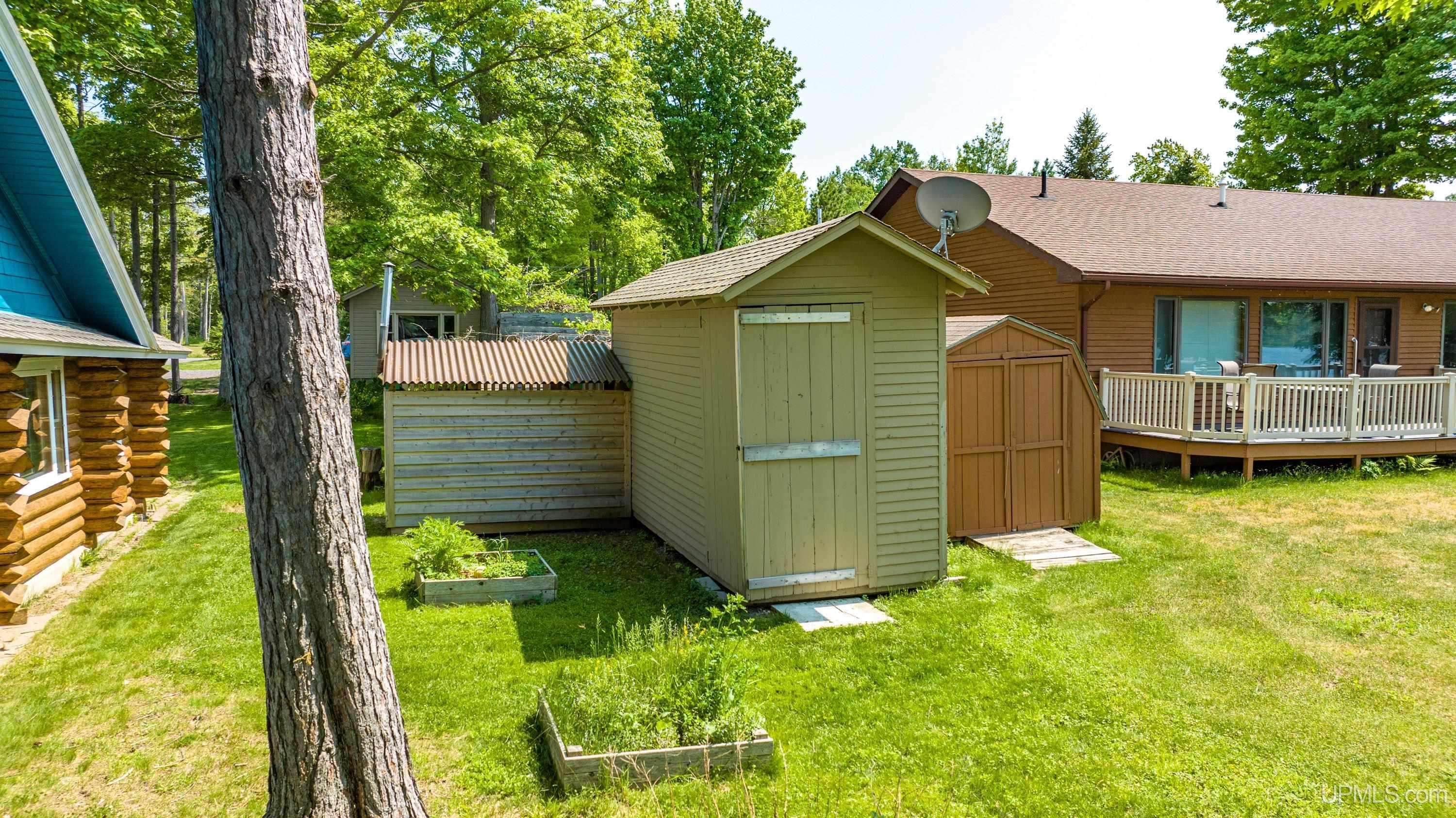 main property photo 76
