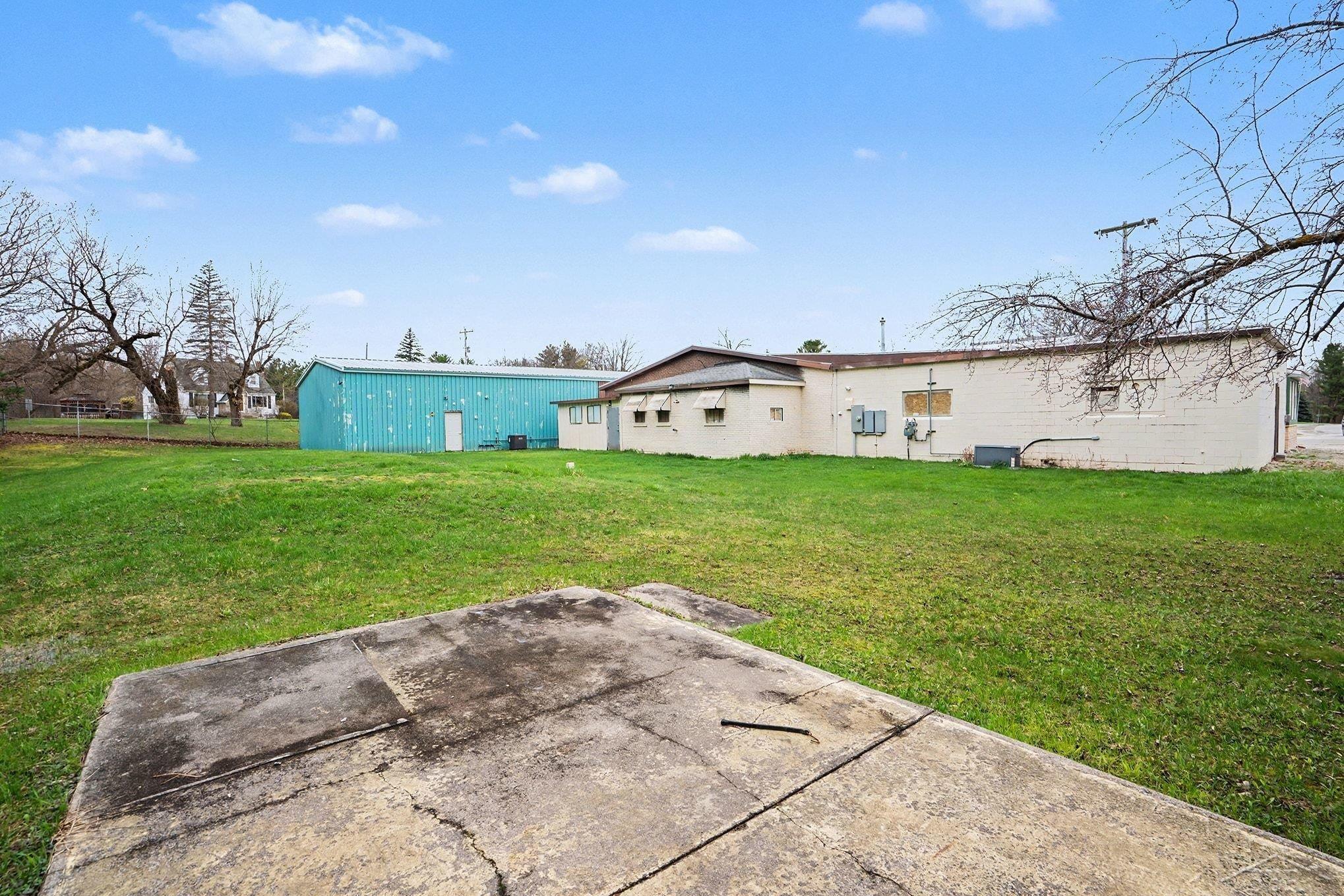 main property photo 15