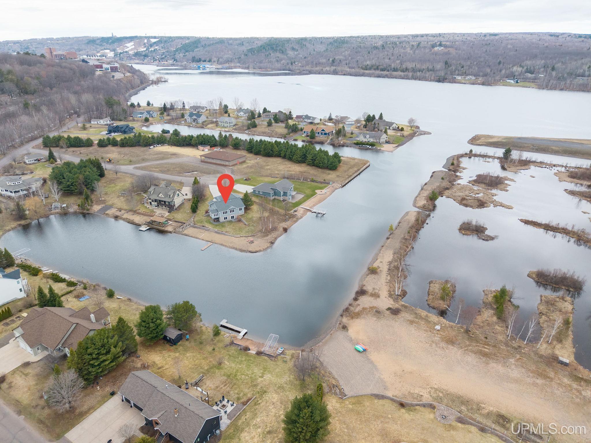 main property photo 75