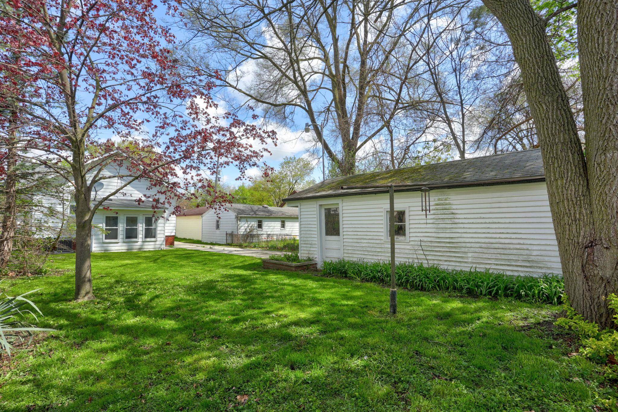 property viewer photo 7