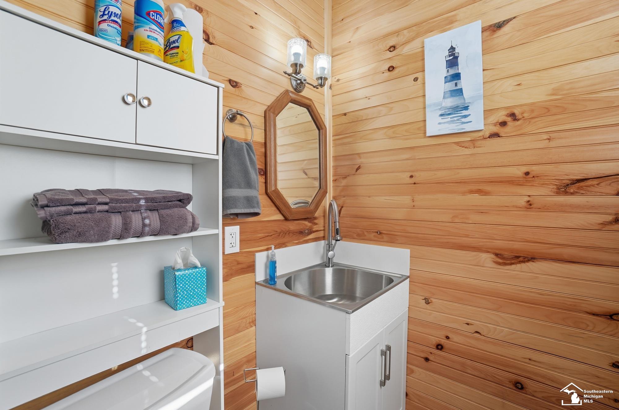 main property photo 59