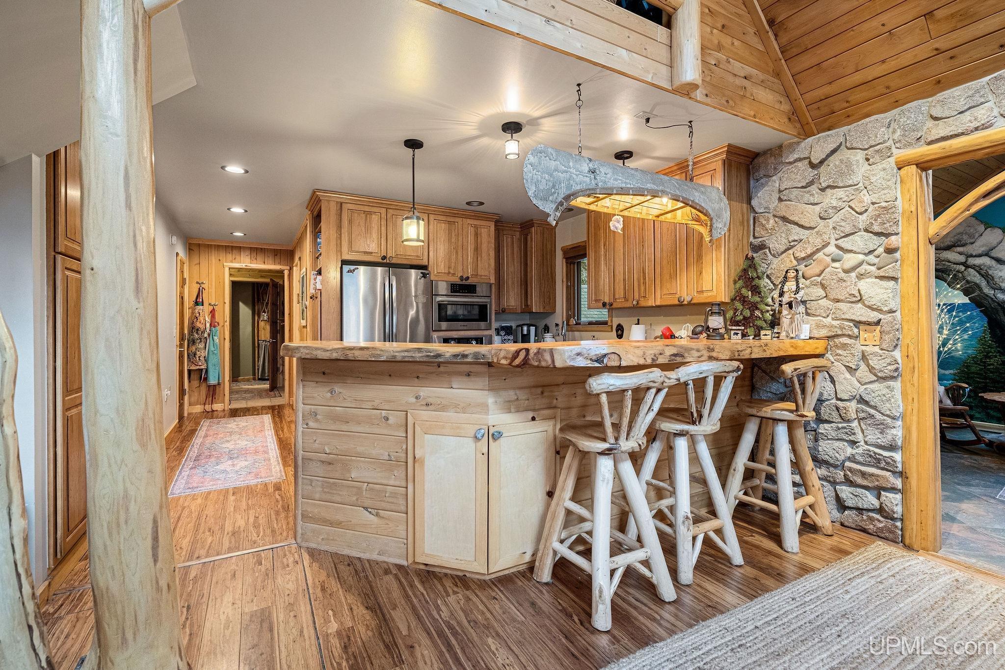 main property photo 19