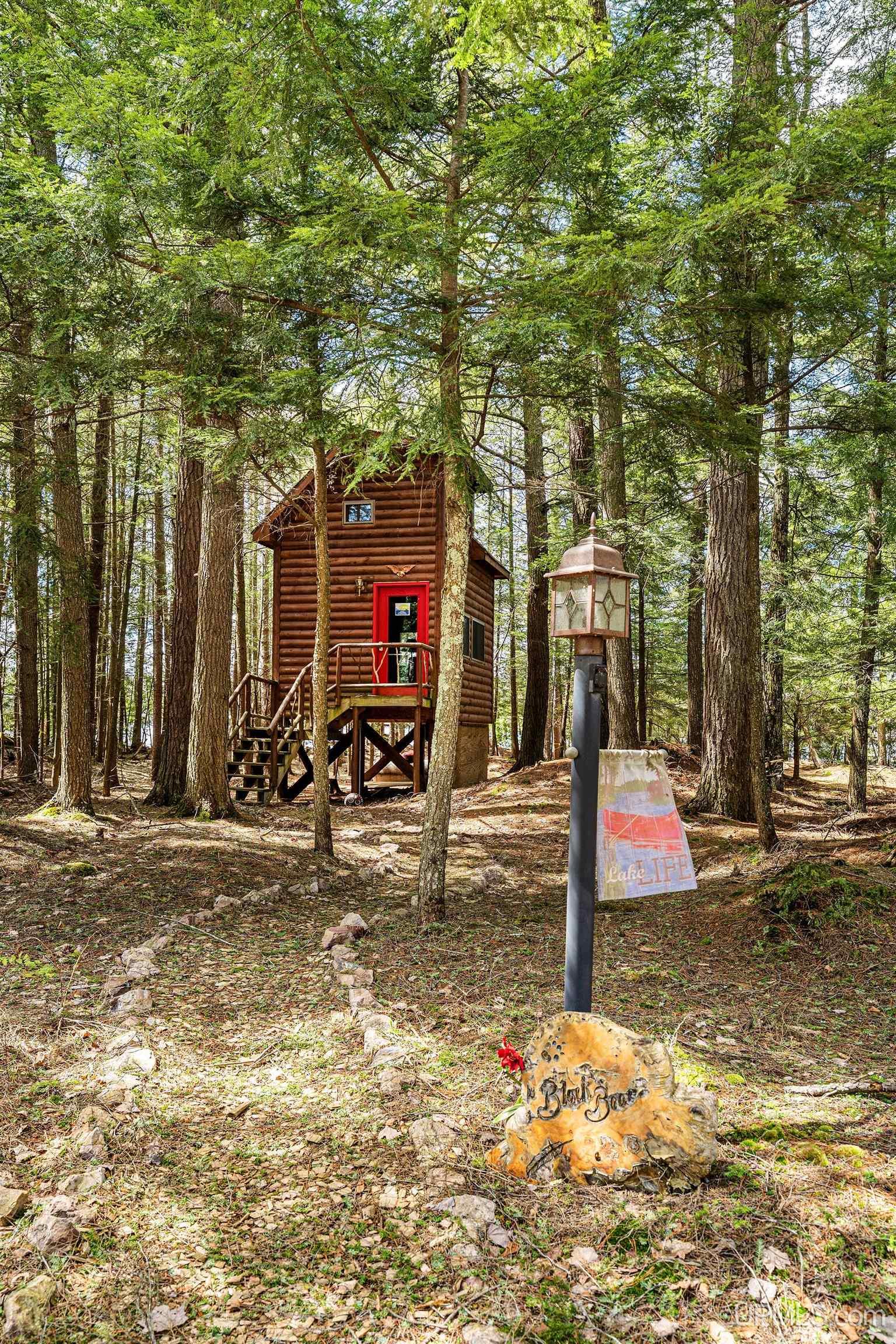 main property photo 78