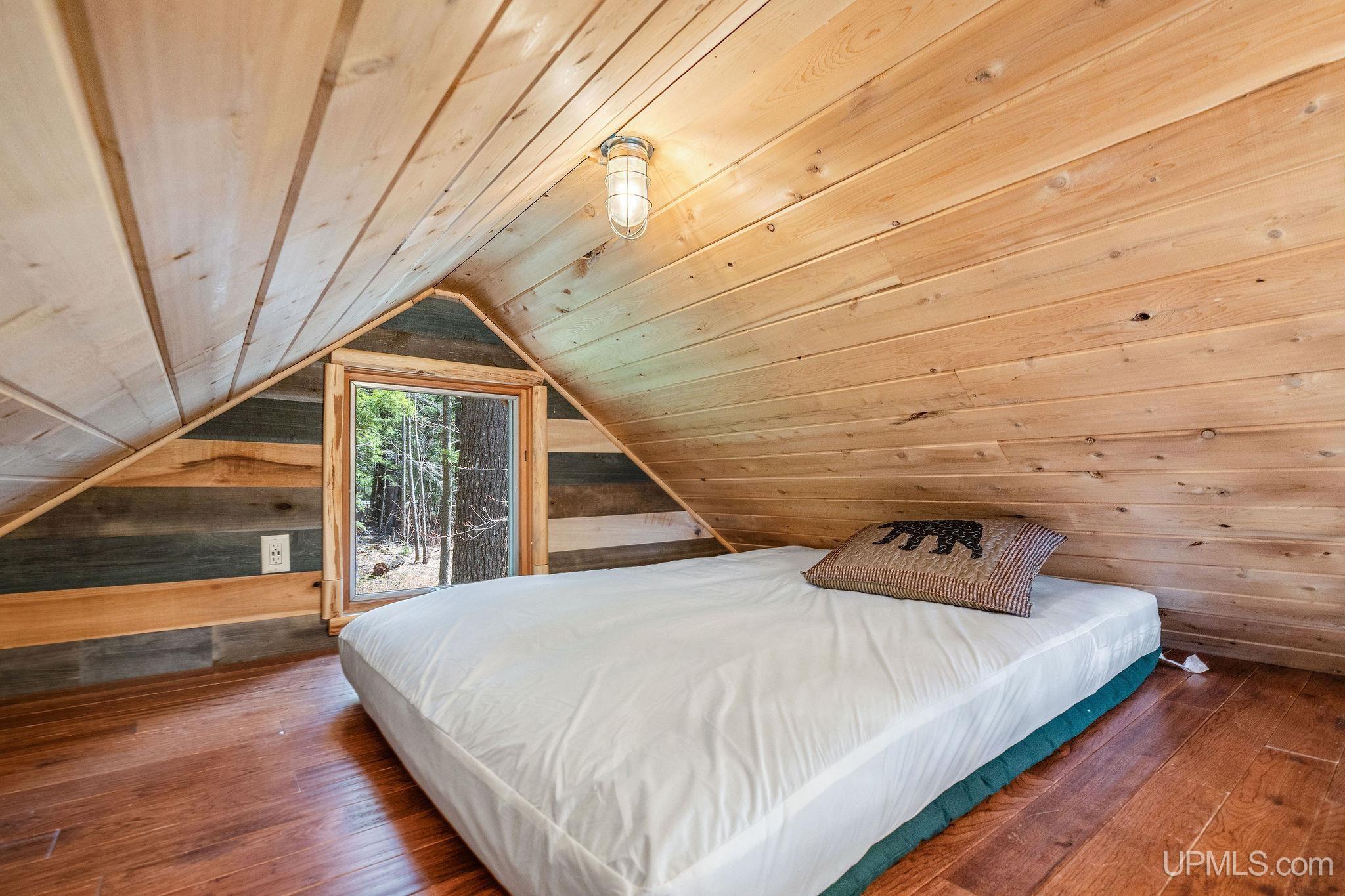 main property photo 87