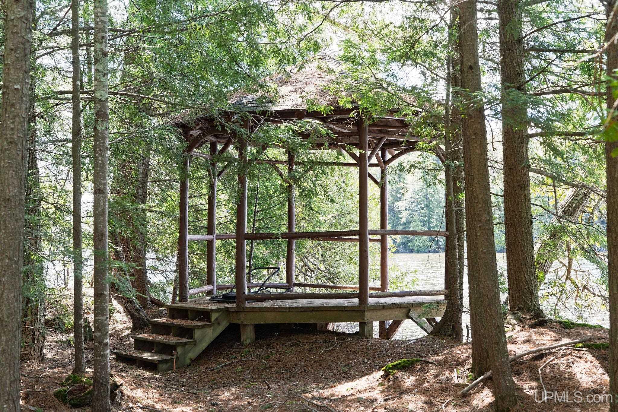 main property photo 89