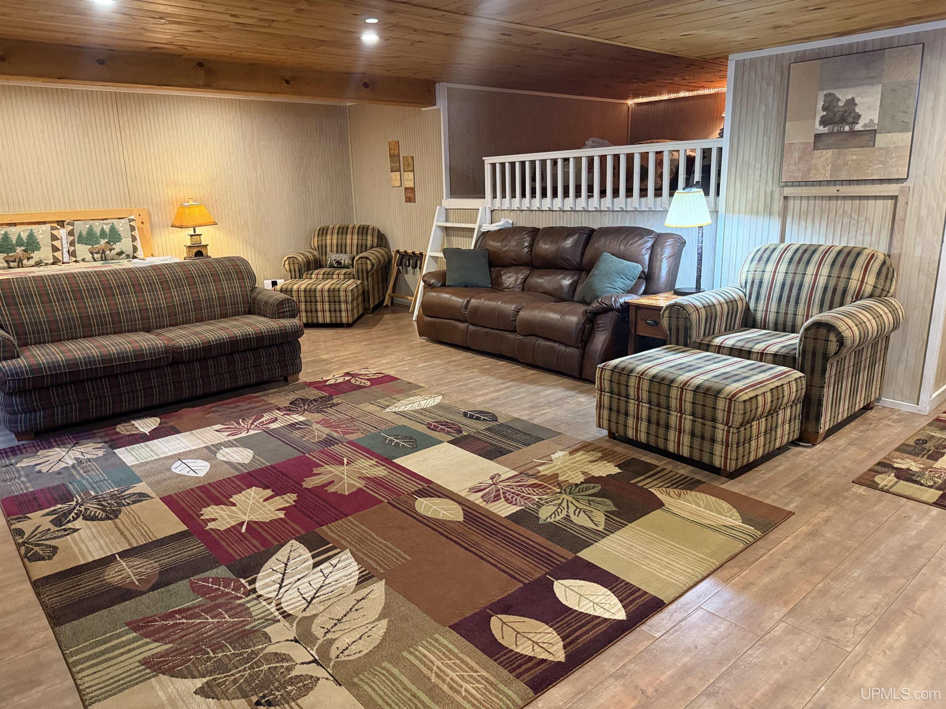 main property photo 61