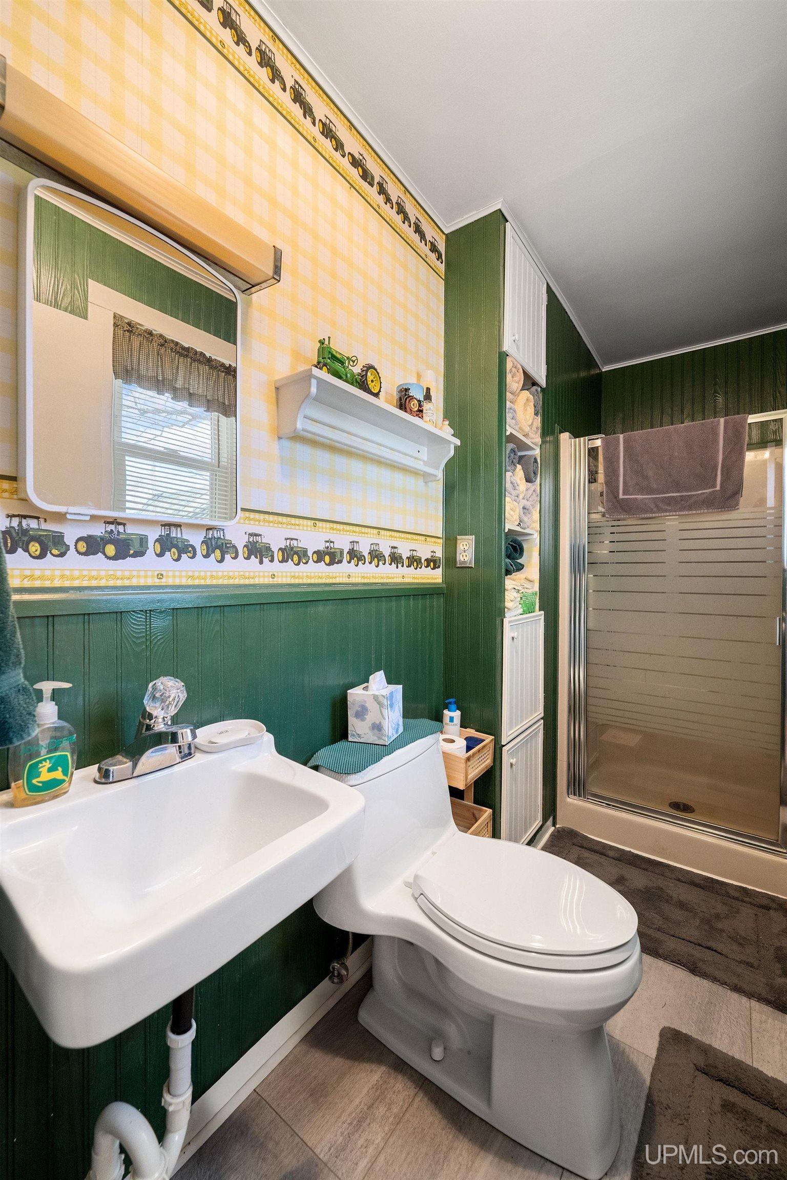 main property photo 22