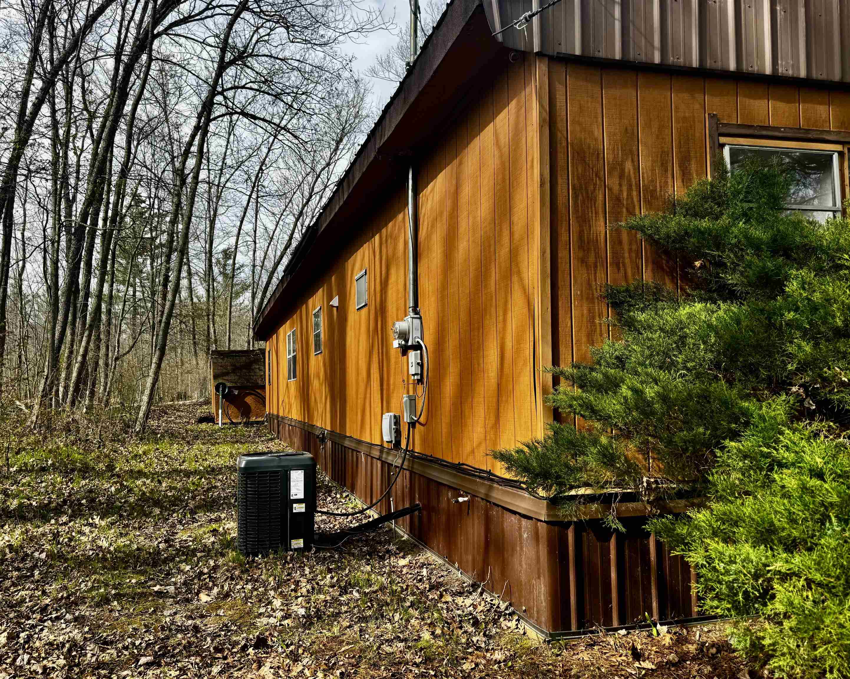 main property photo 28