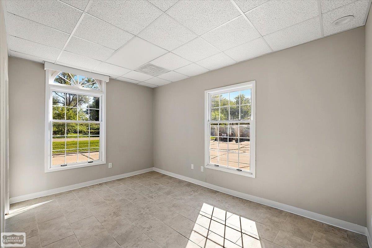 main property photo 89