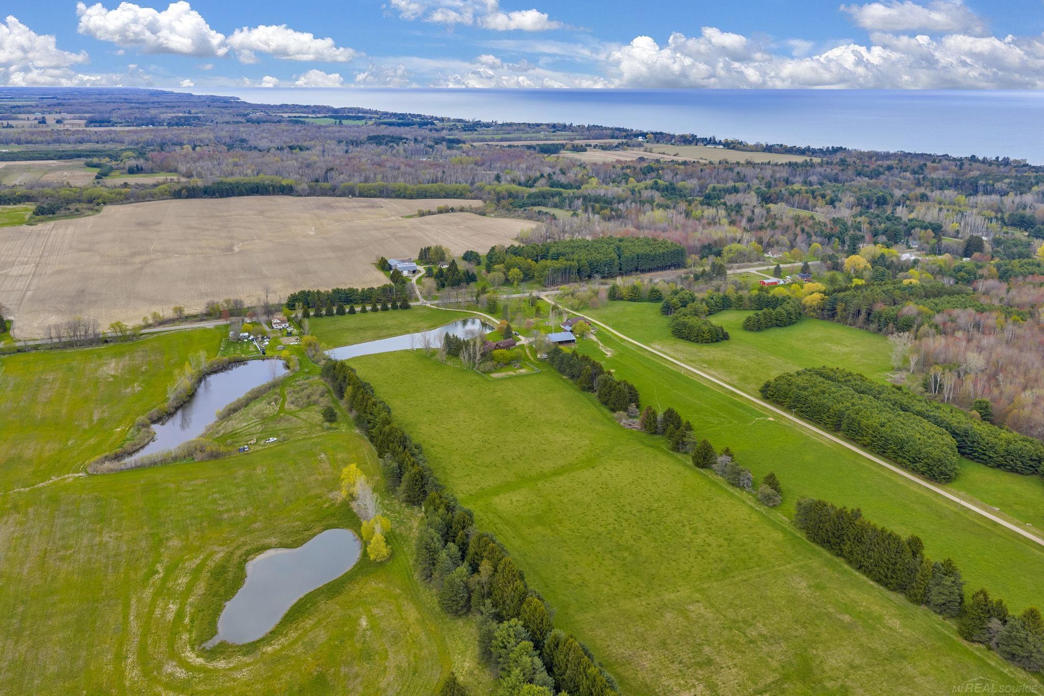main property photo 67