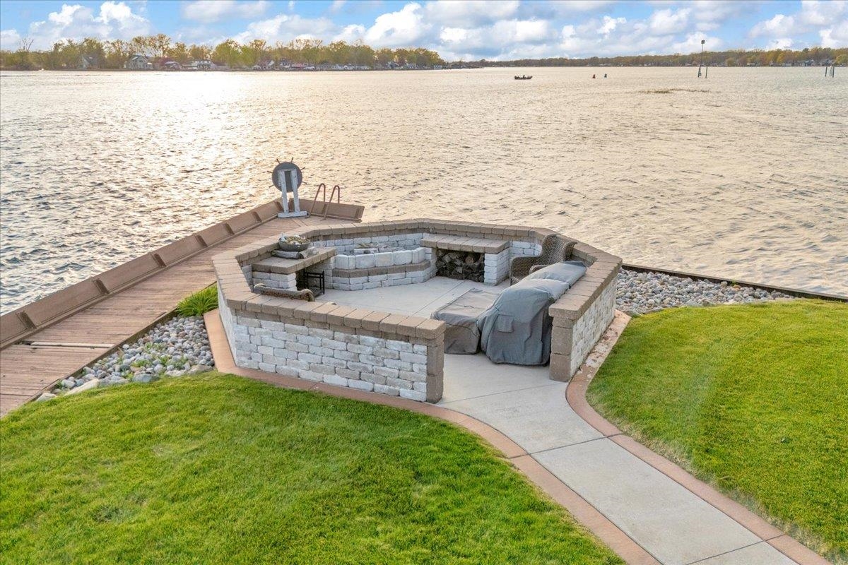 main property photo 61