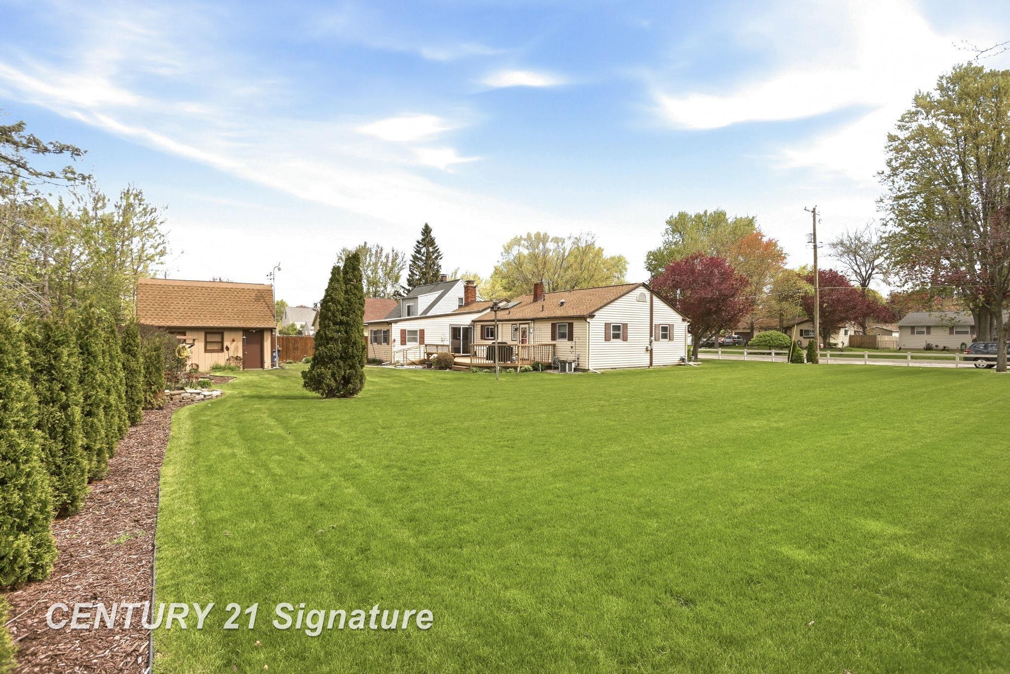 main property photo 35