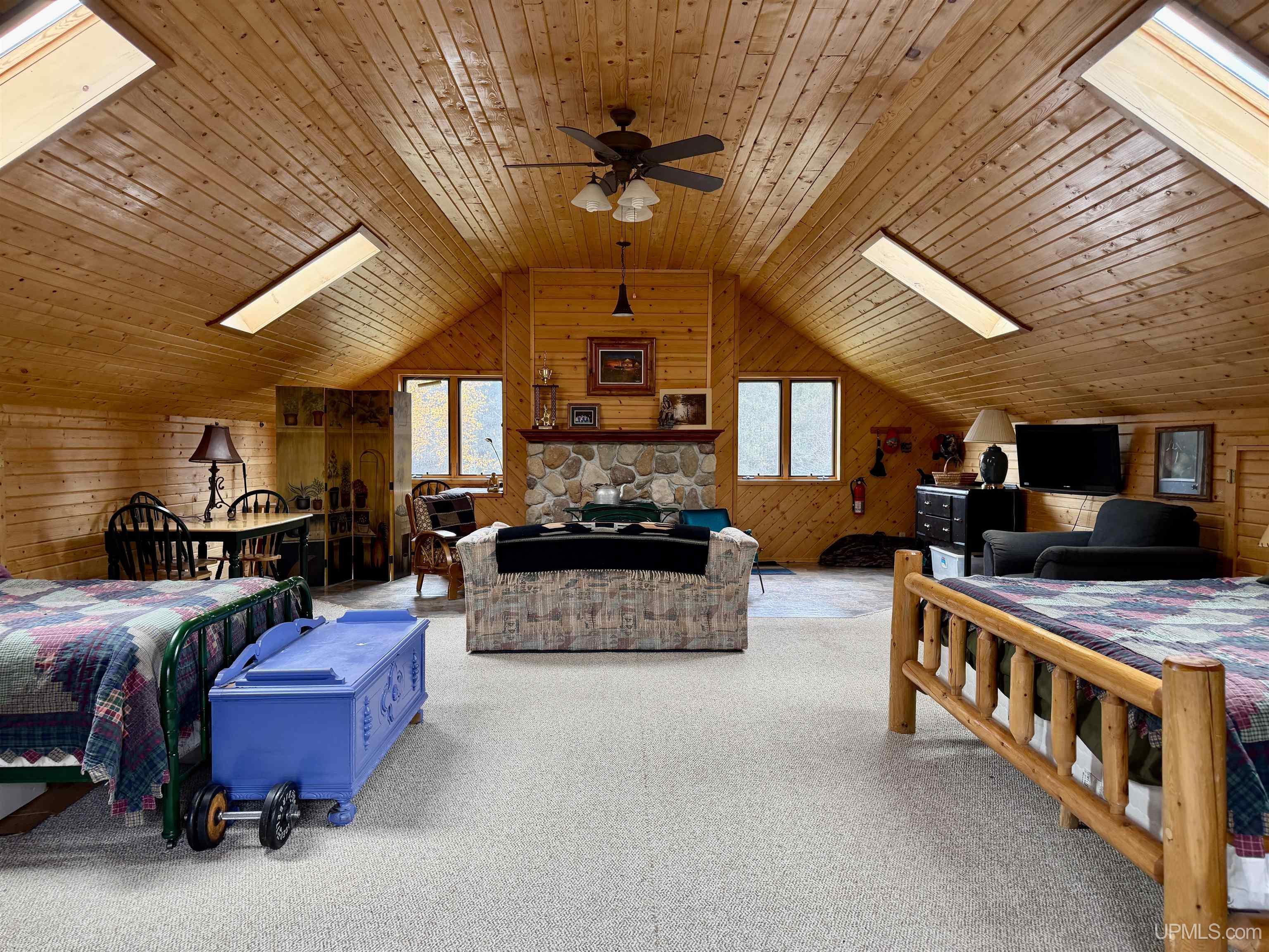 main property photo 49