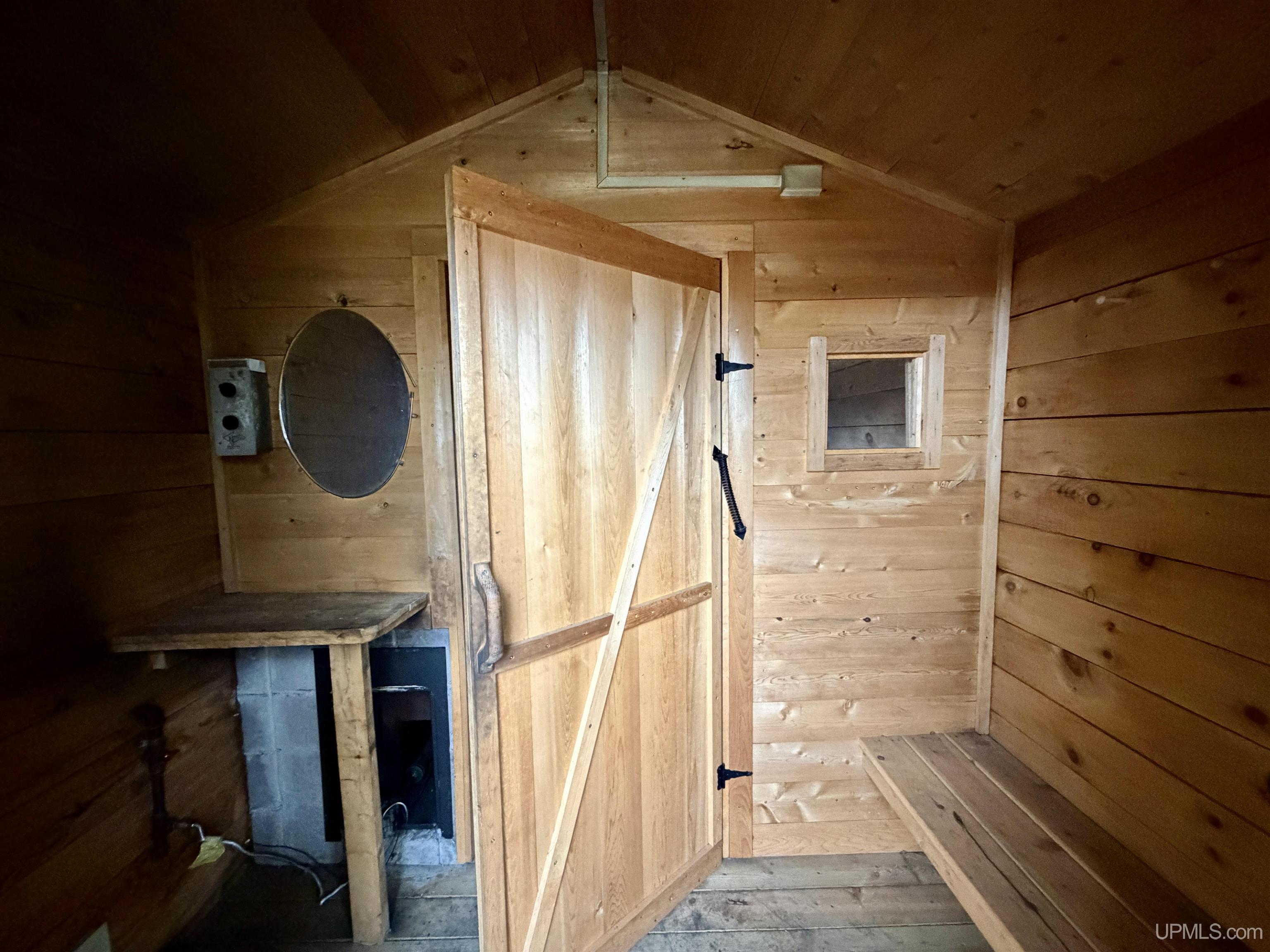 main property photo 60