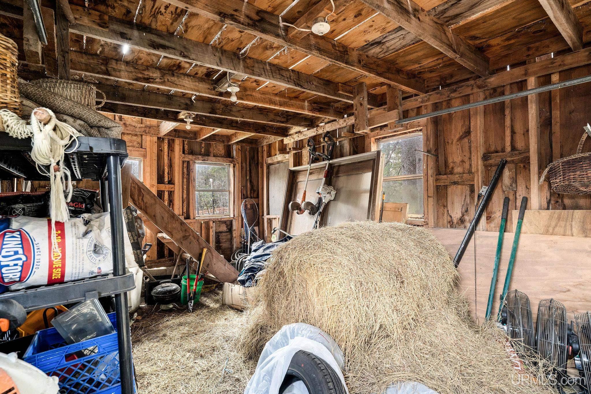 main property photo 45