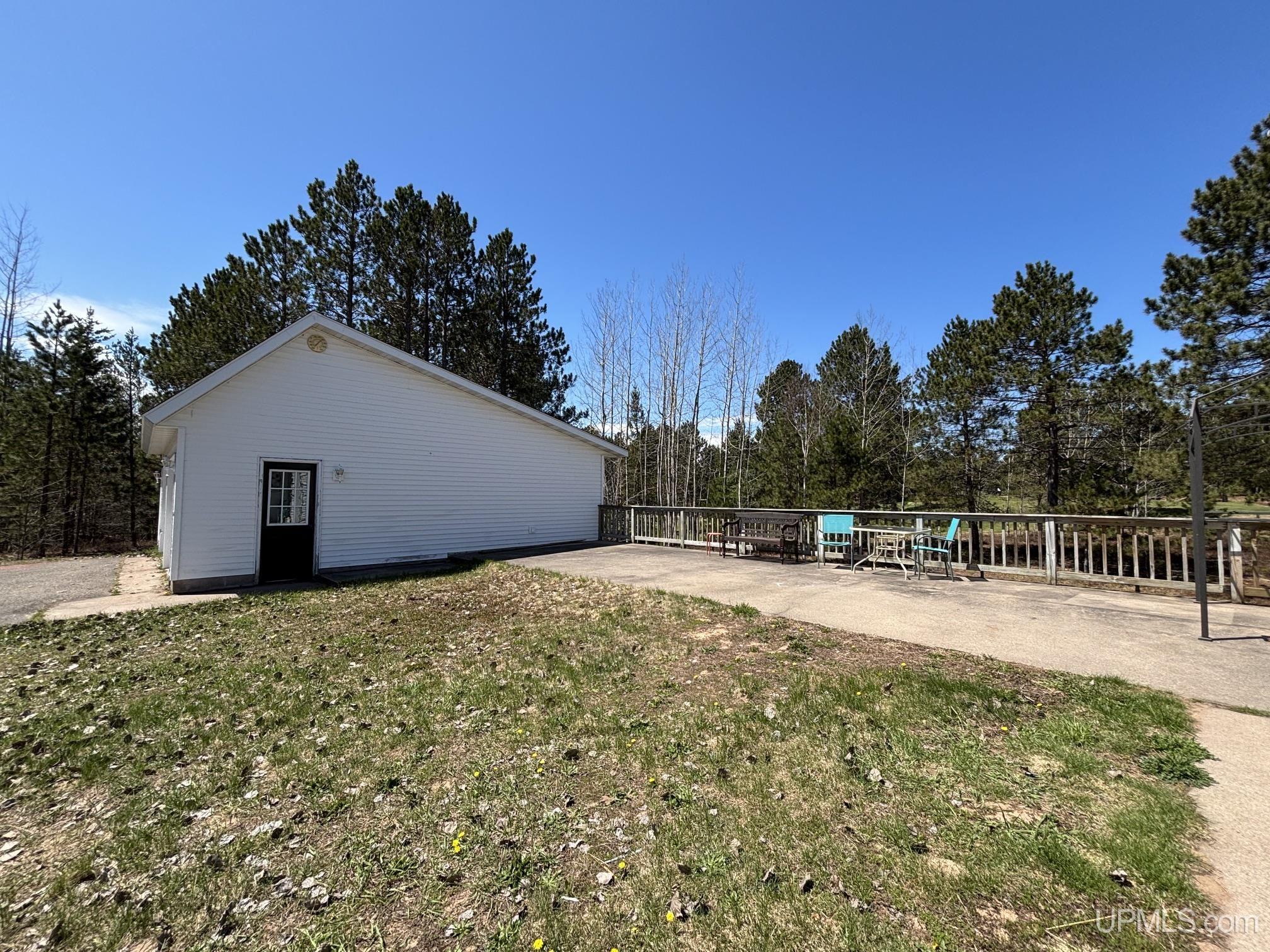 main property photo 82