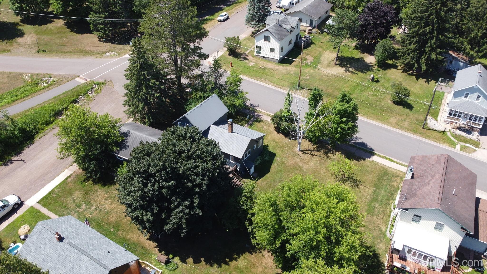 main property photo 72