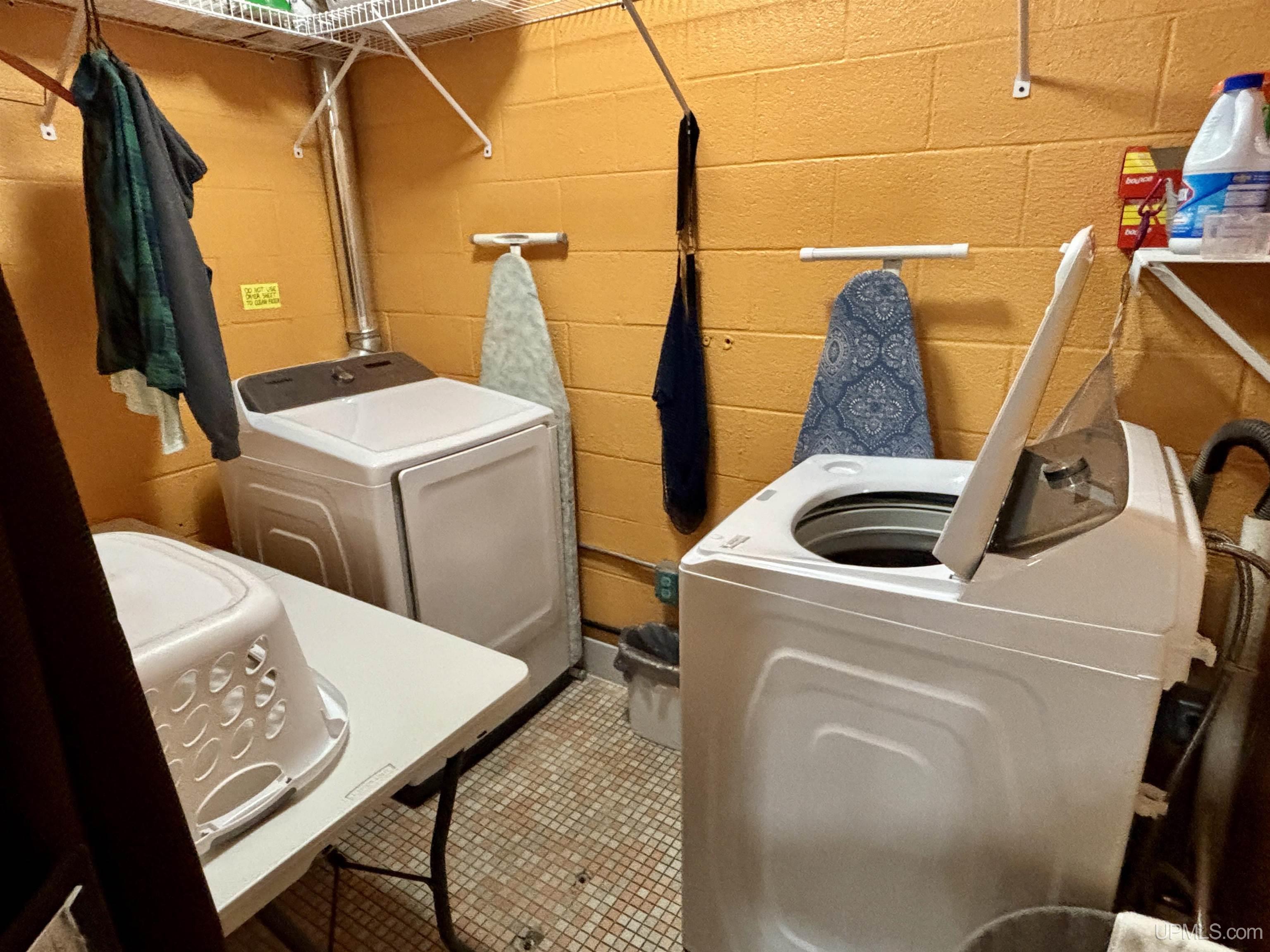main property photo 18