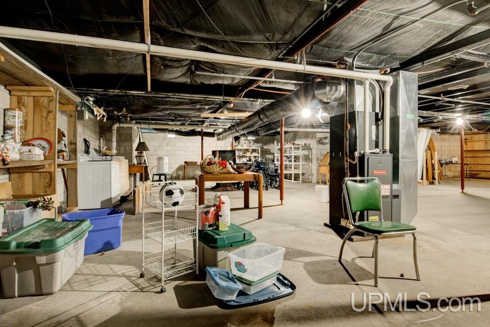 main property photo 60