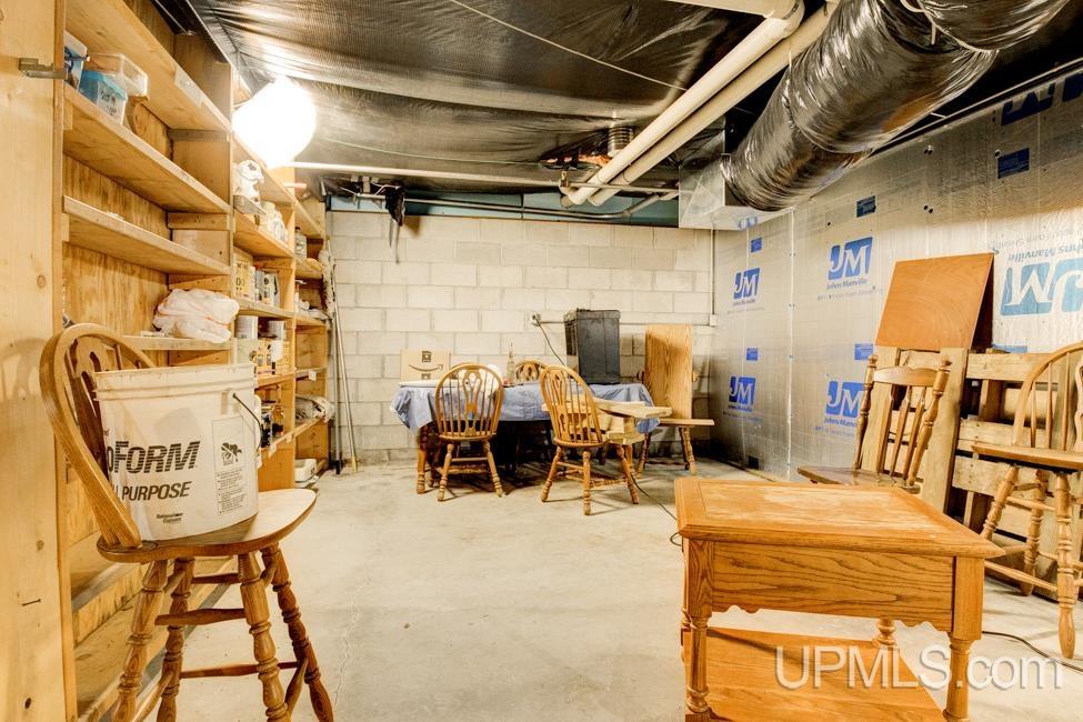 main property photo 67
