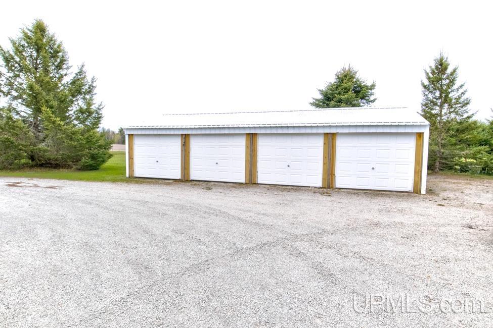 main property photo 68