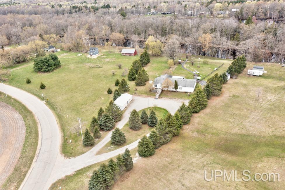 main property photo 89