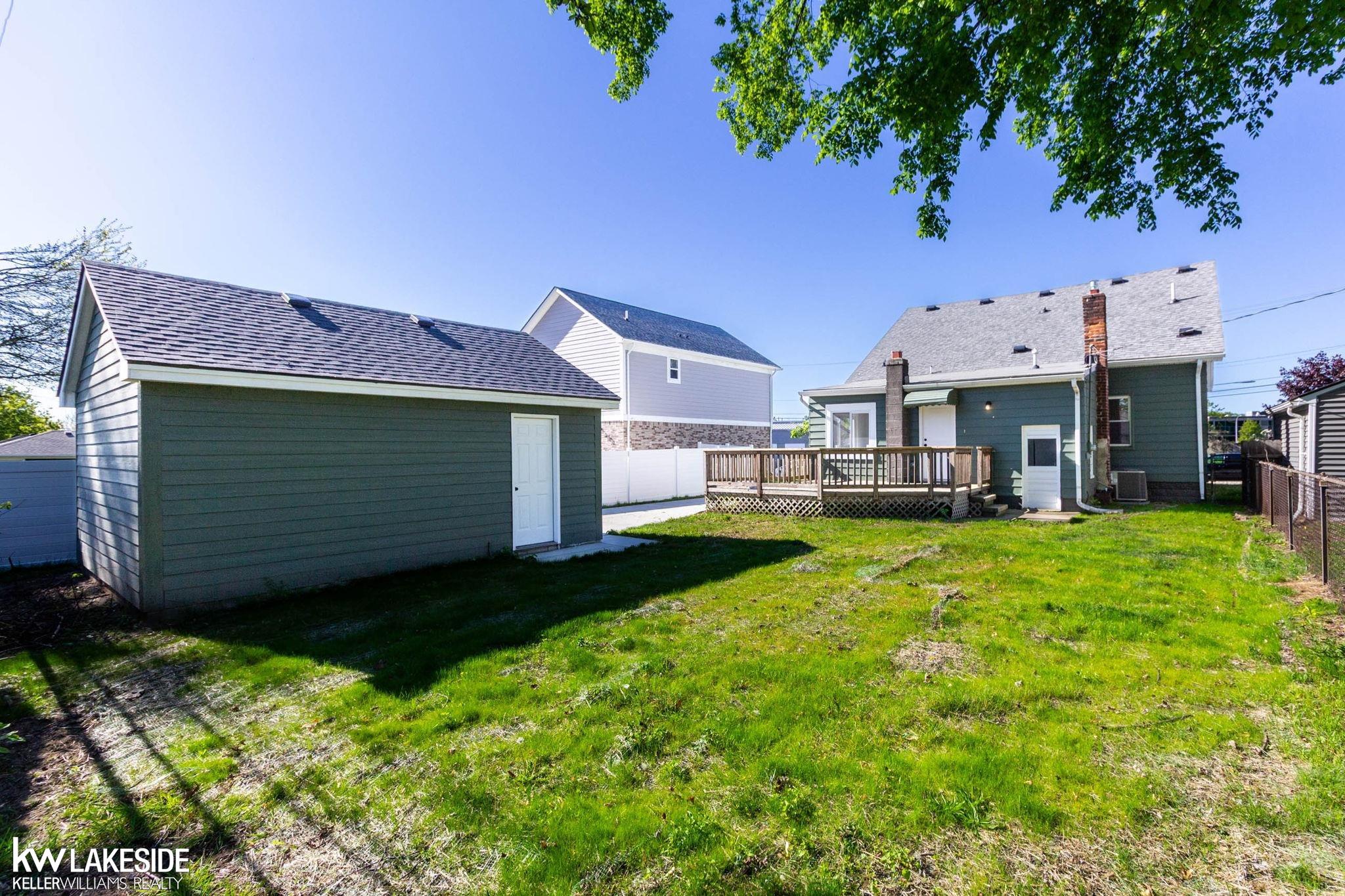 main property photo 36