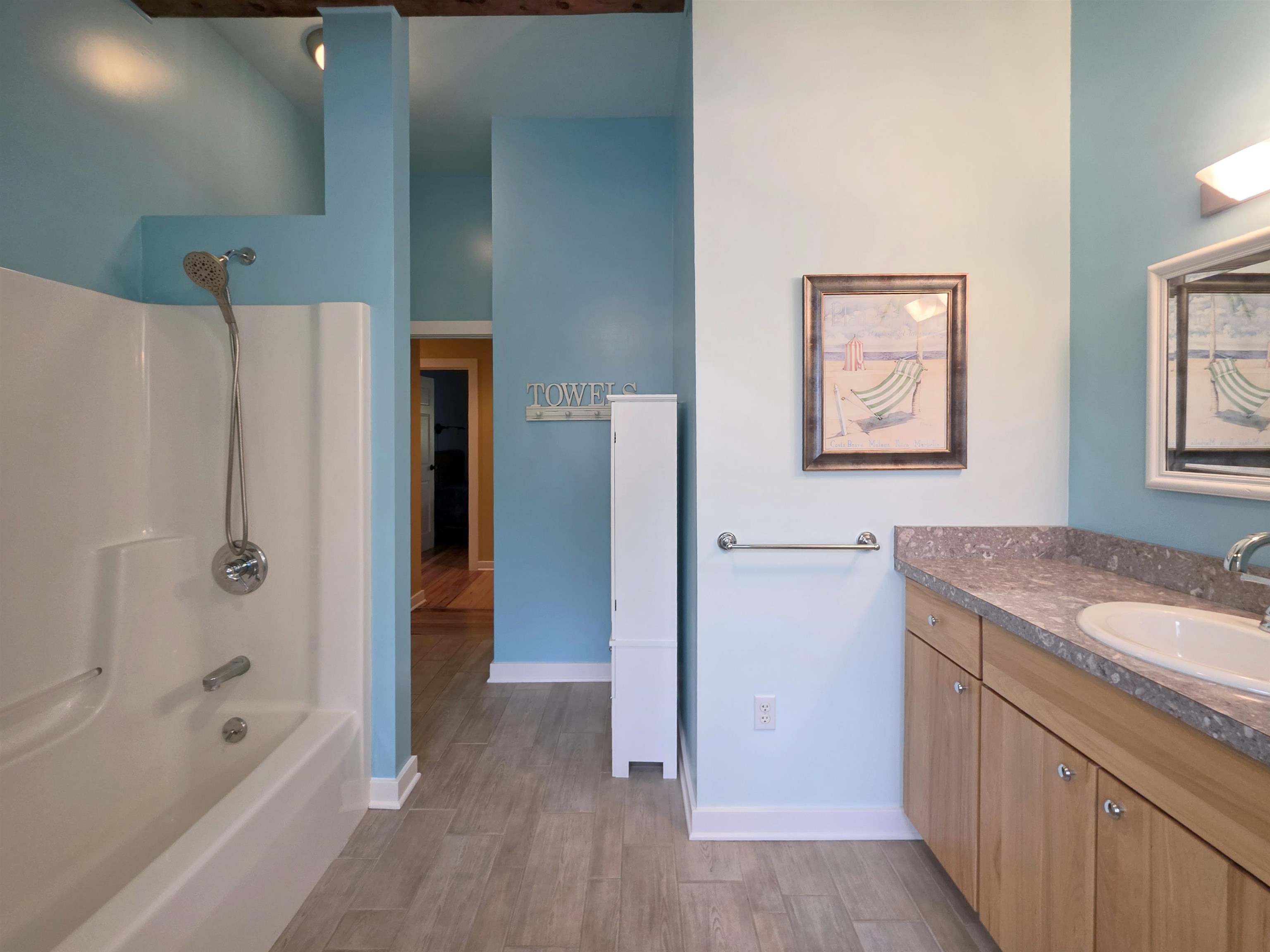 main property photo 84