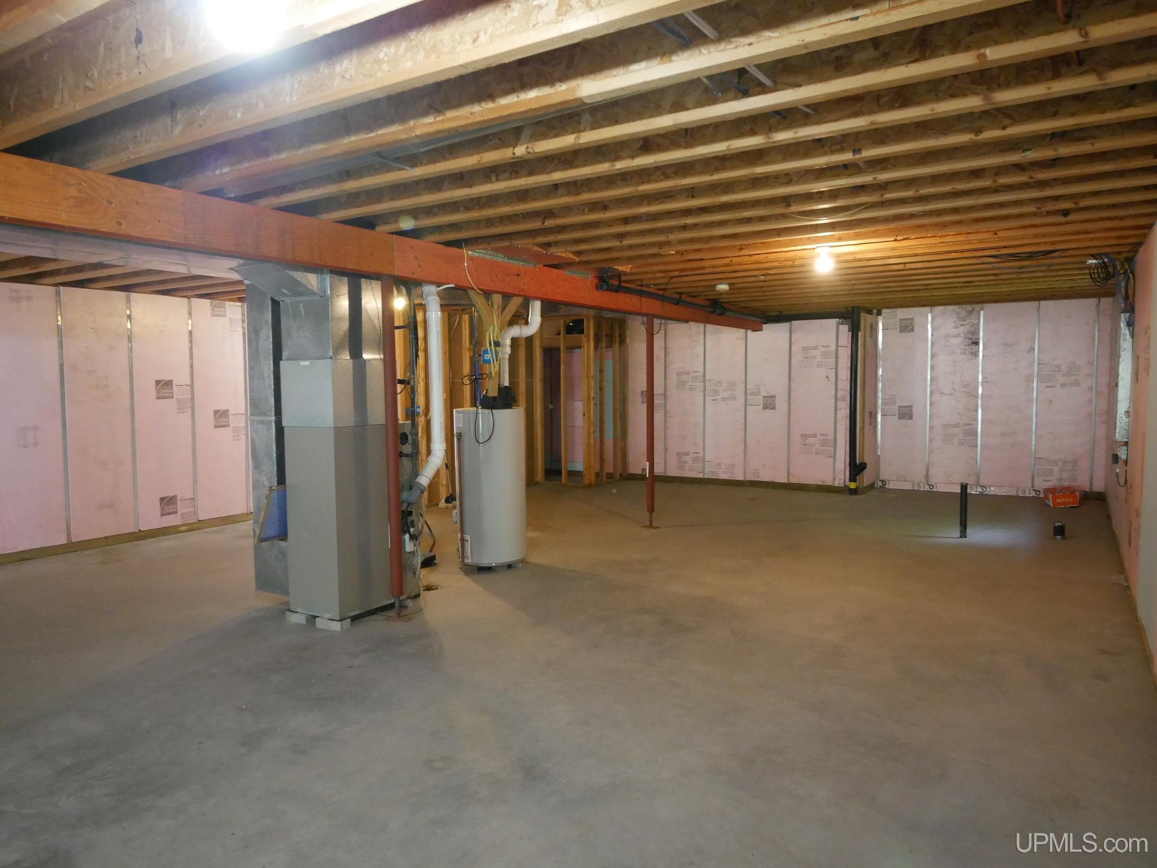 main property photo 51
